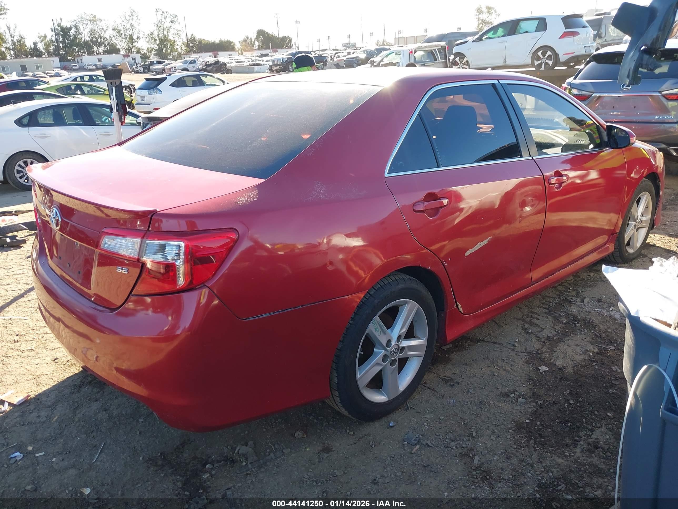 TOYOTA CAMRY image 4