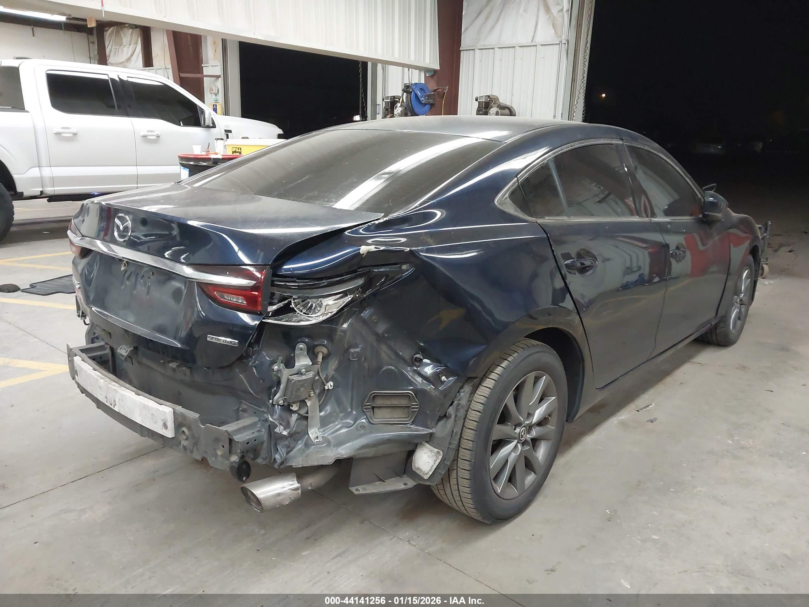 MAZDA MAZDA6 image 4