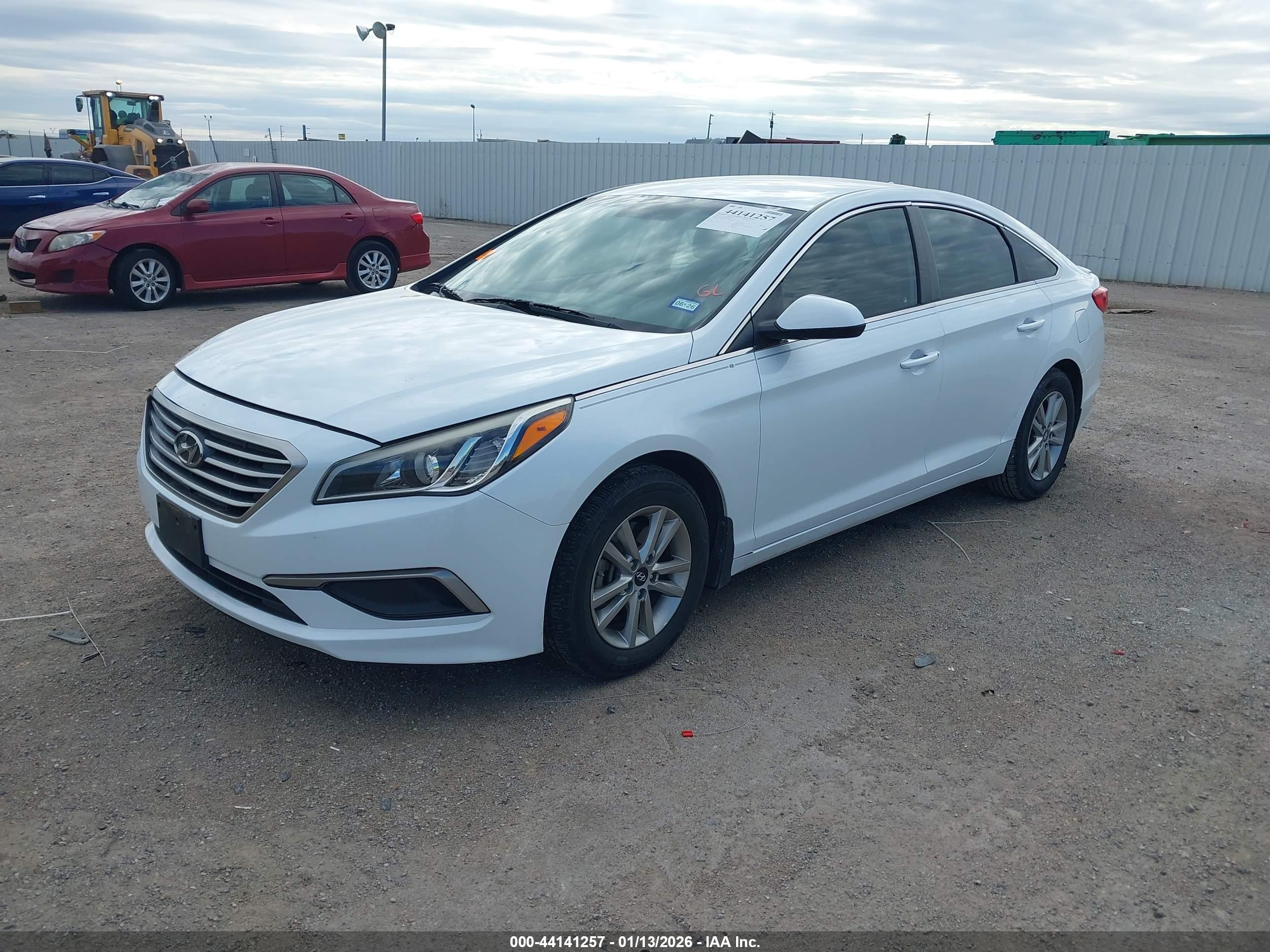 HYUNDAI SONATA image 2