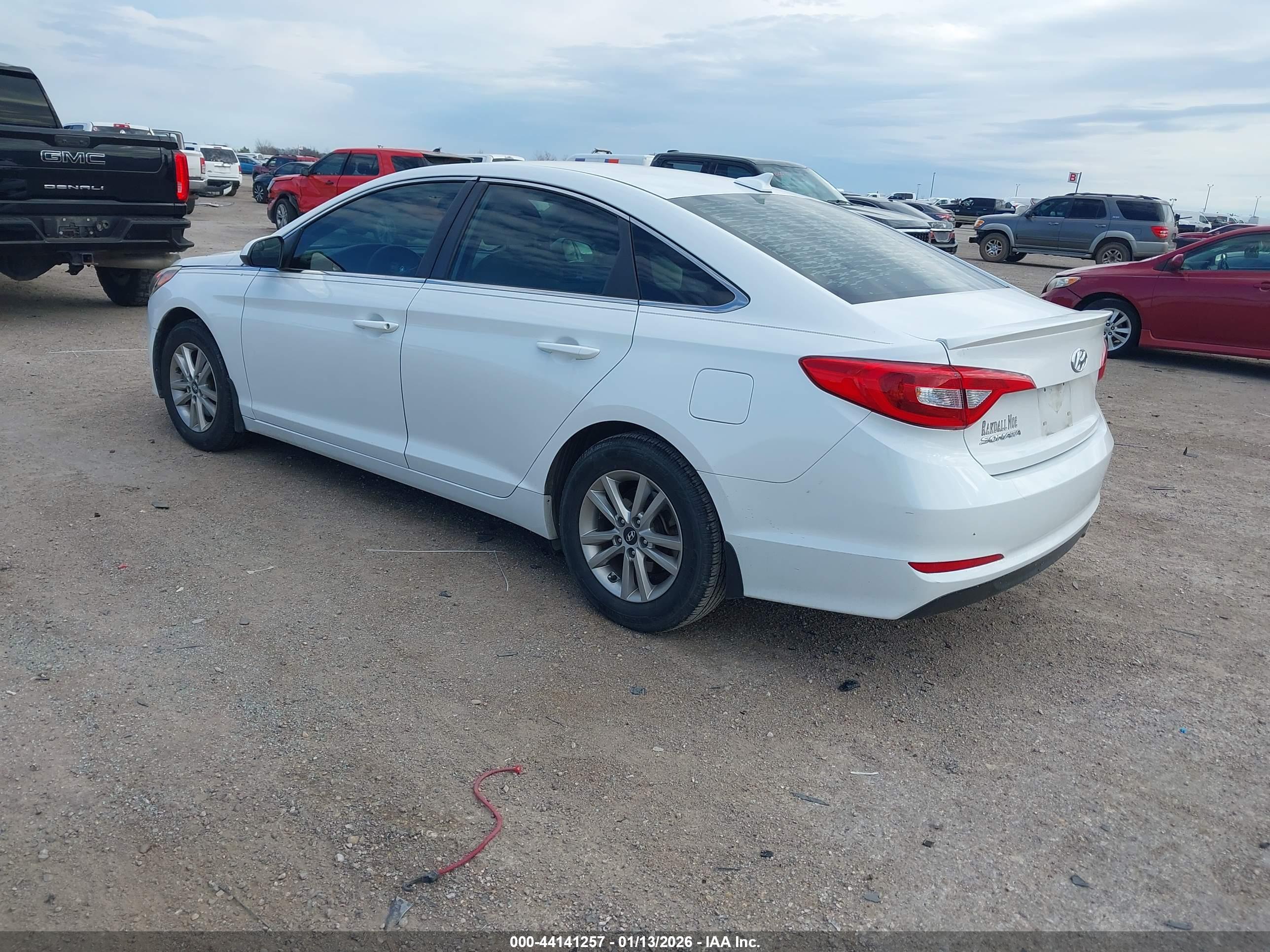 HYUNDAI SONATA image 3