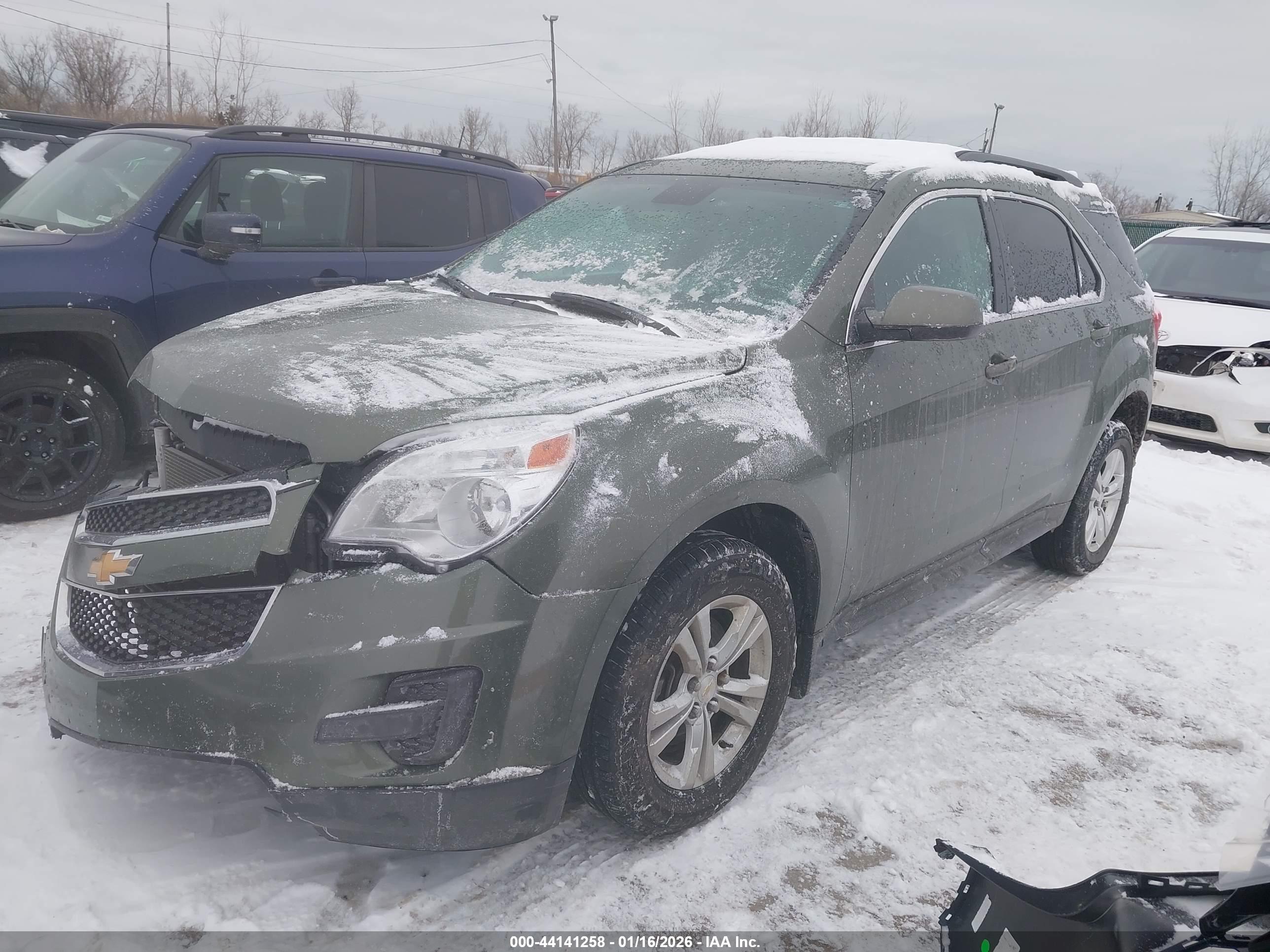 CHEVROLET EQUINOX image 2