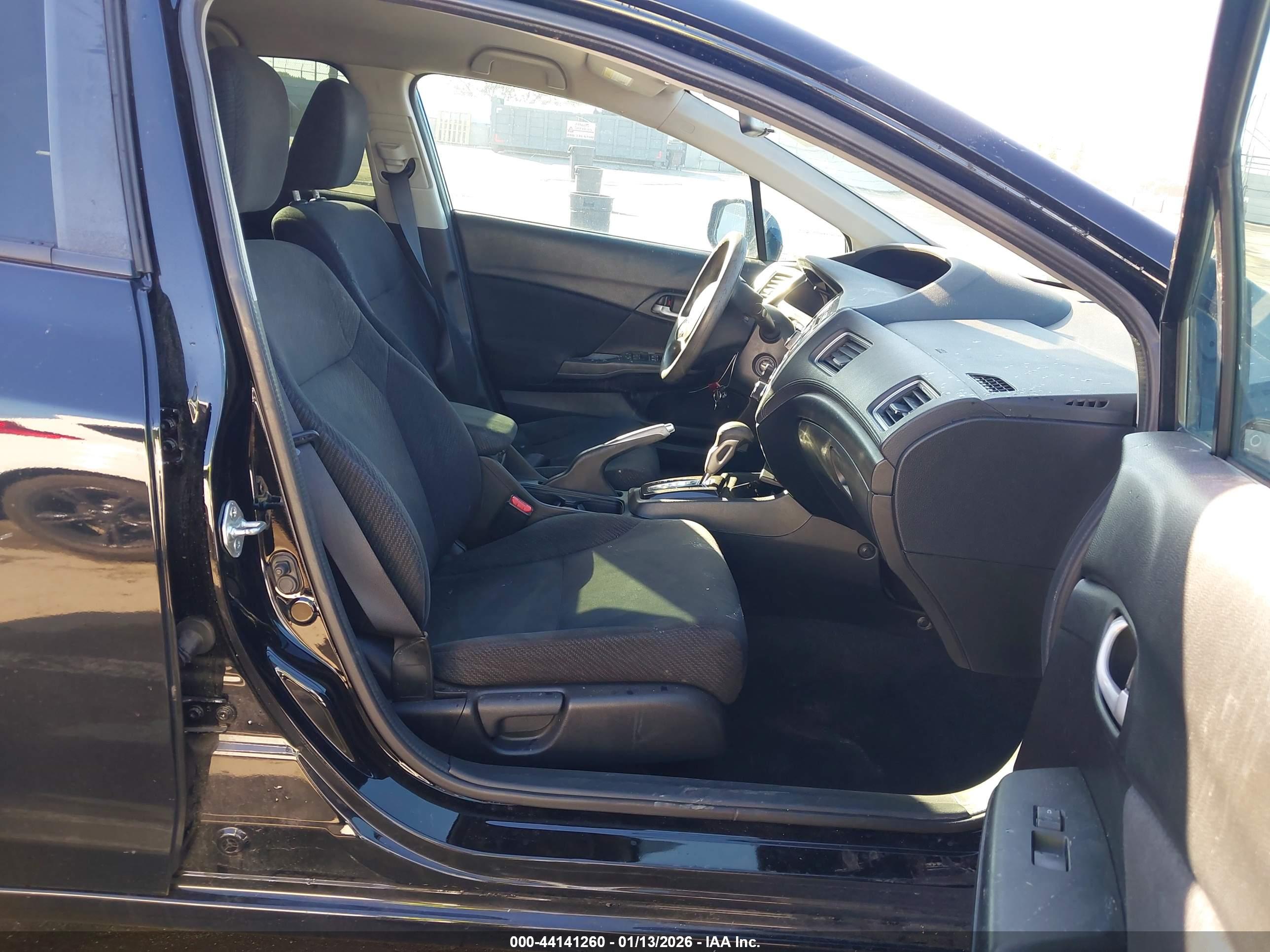HONDA CIVIC image 5