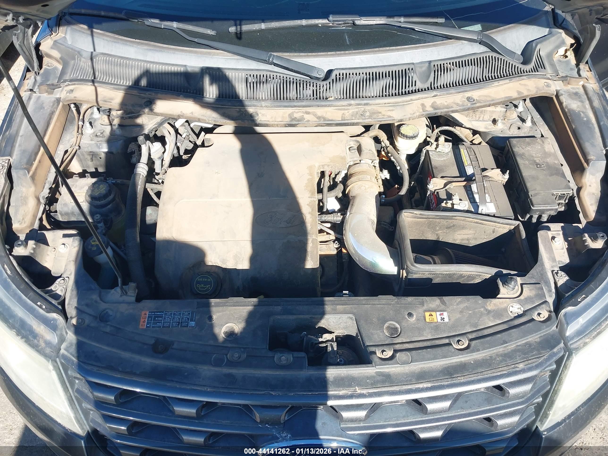 FORD EXPLORER image 10