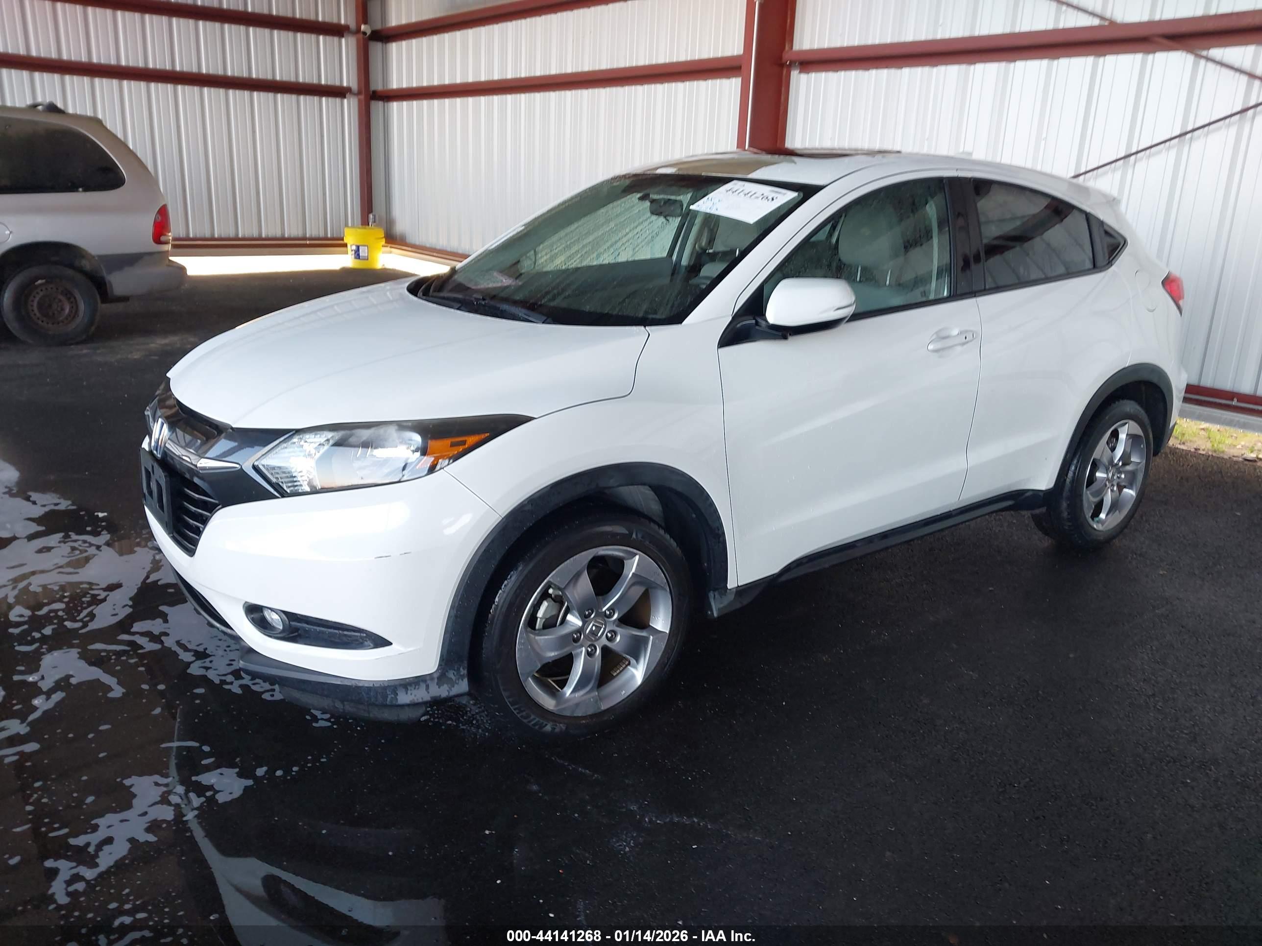 HONDA HR-V image 2