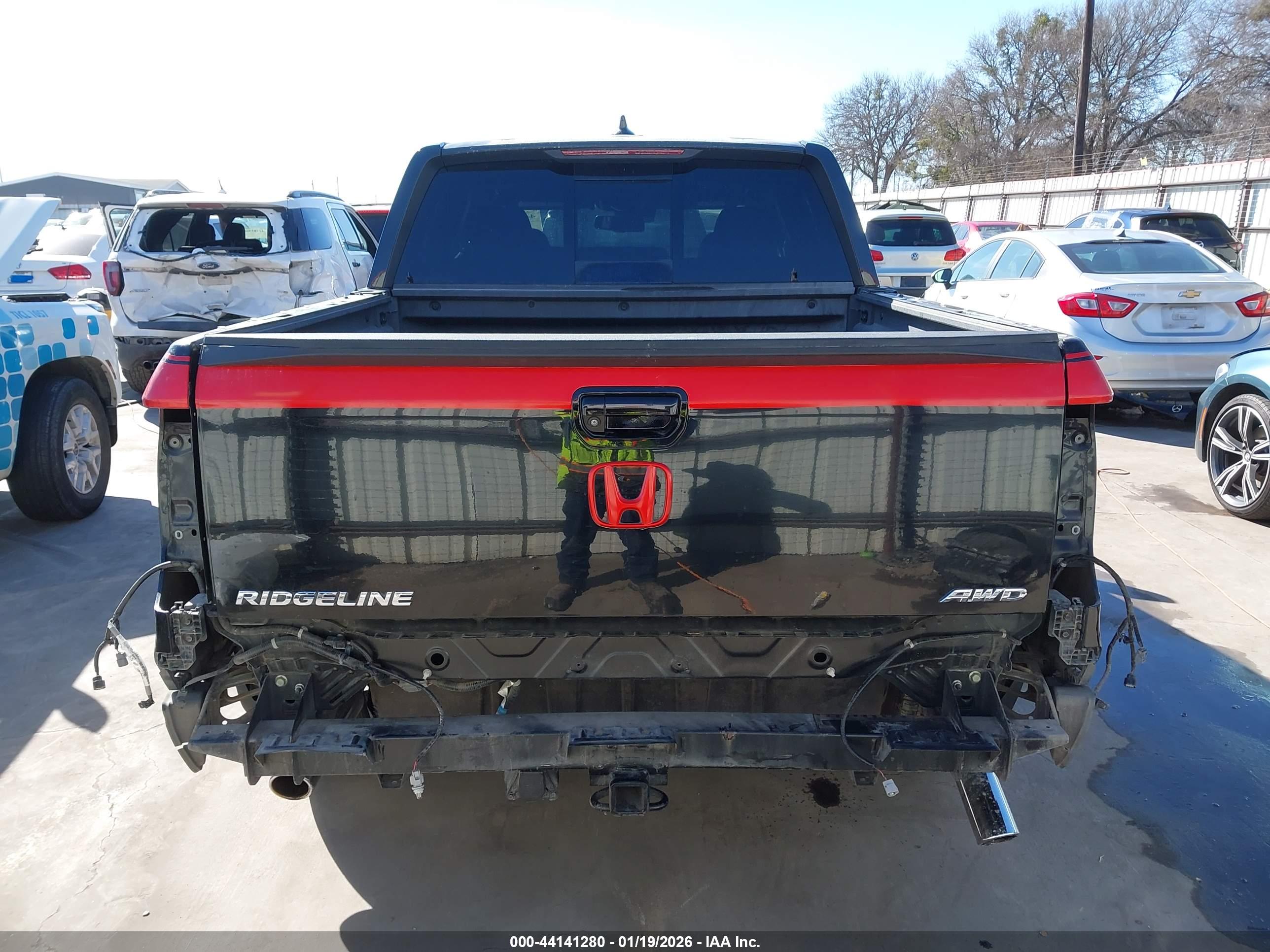HONDA RIDGELINE image 6