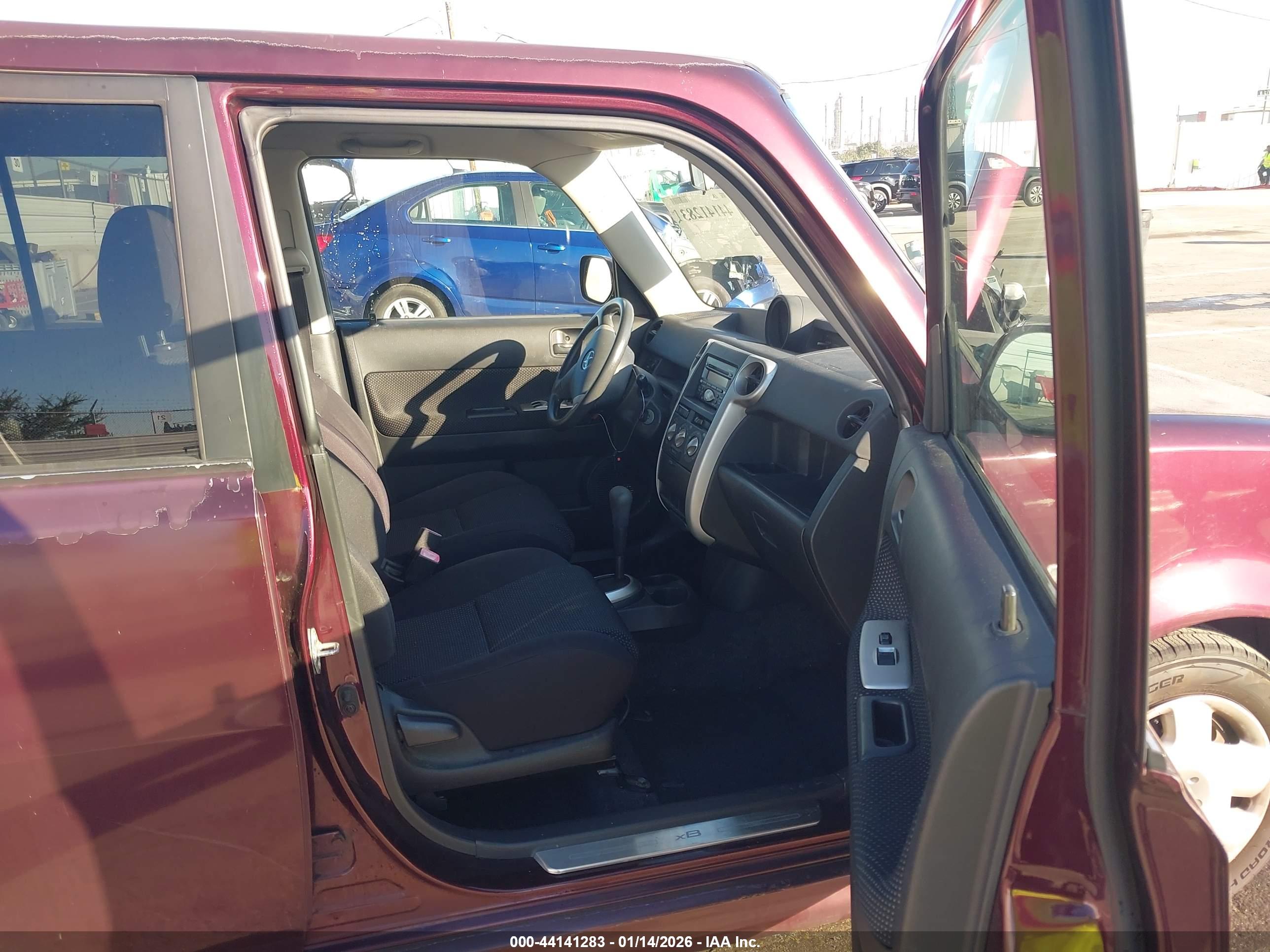 SCION XB image 5