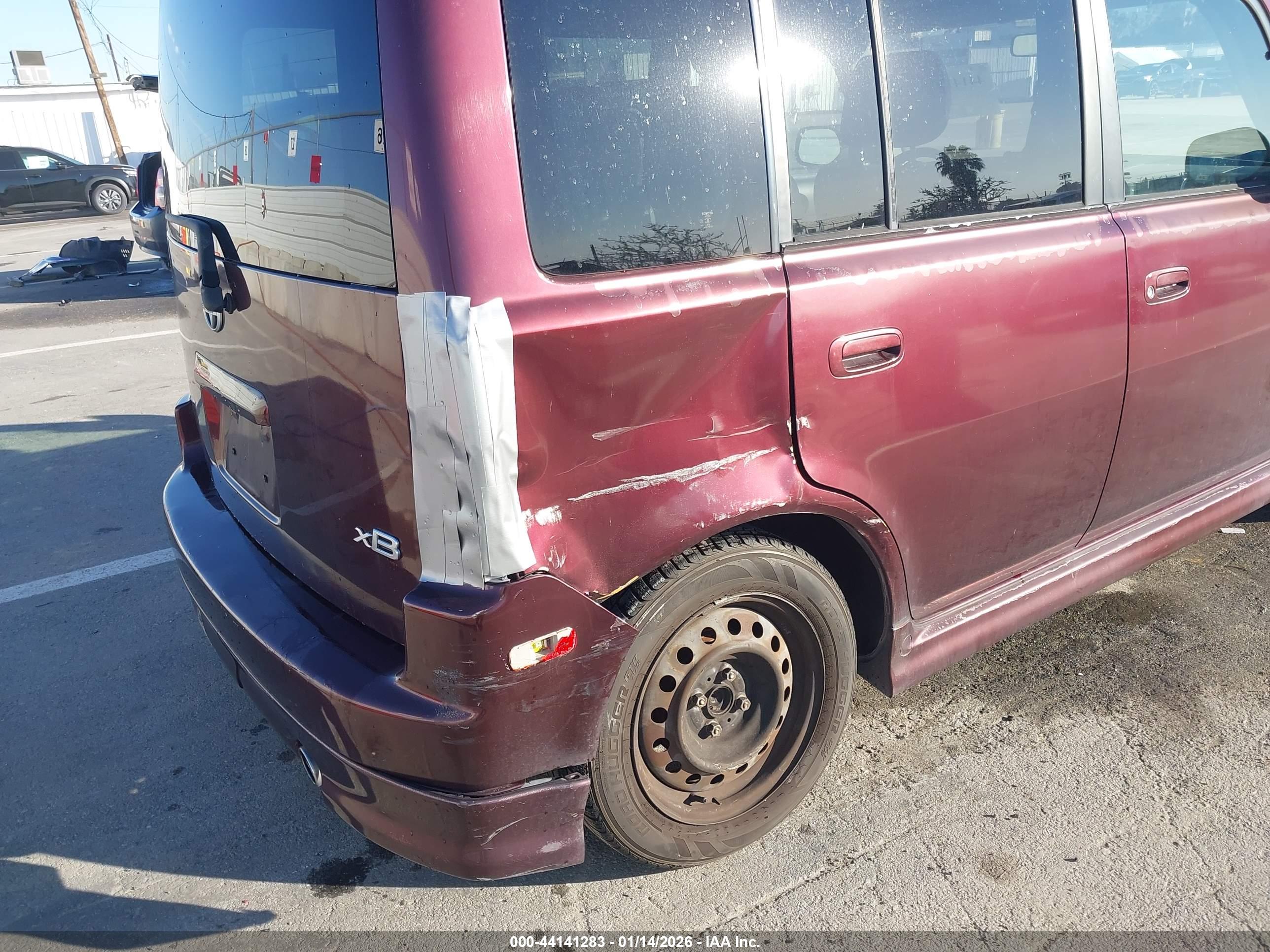 SCION XB image 6