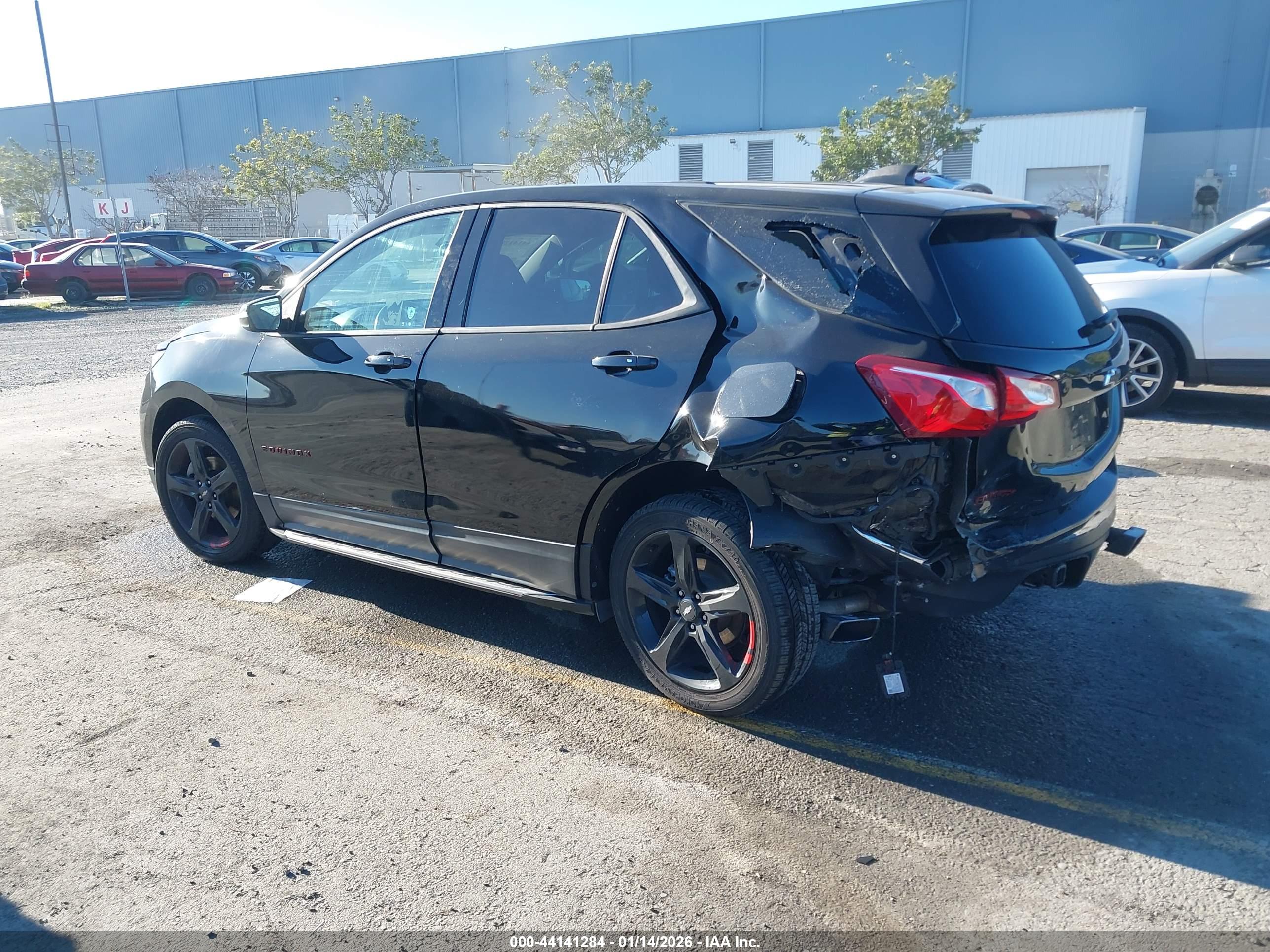 CHEVROLET EQUINOX image 3