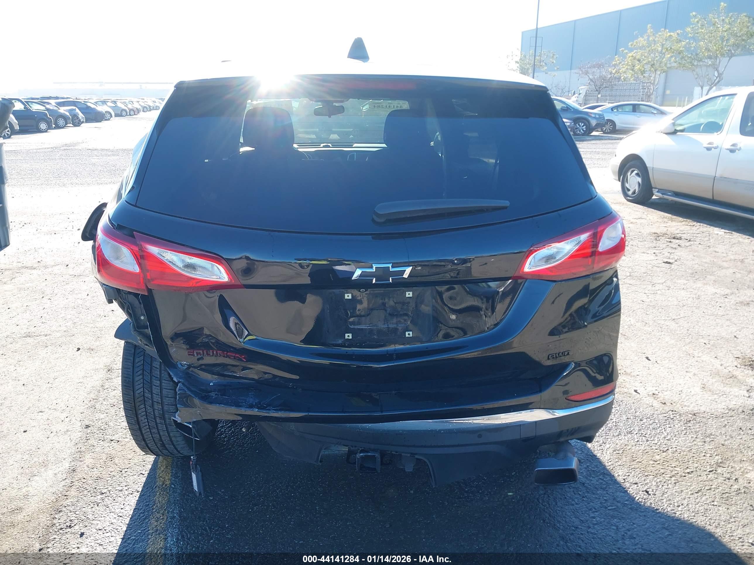 CHEVROLET EQUINOX image 6