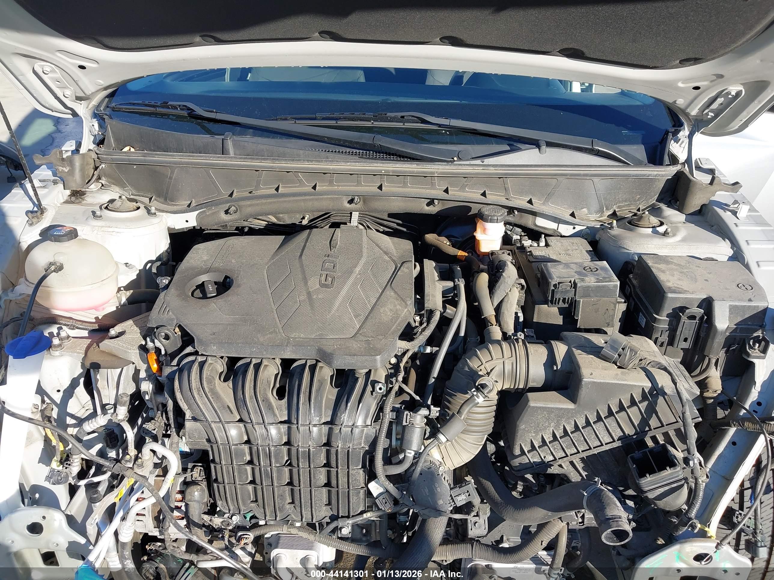 HYUNDAI TUCSON image 10