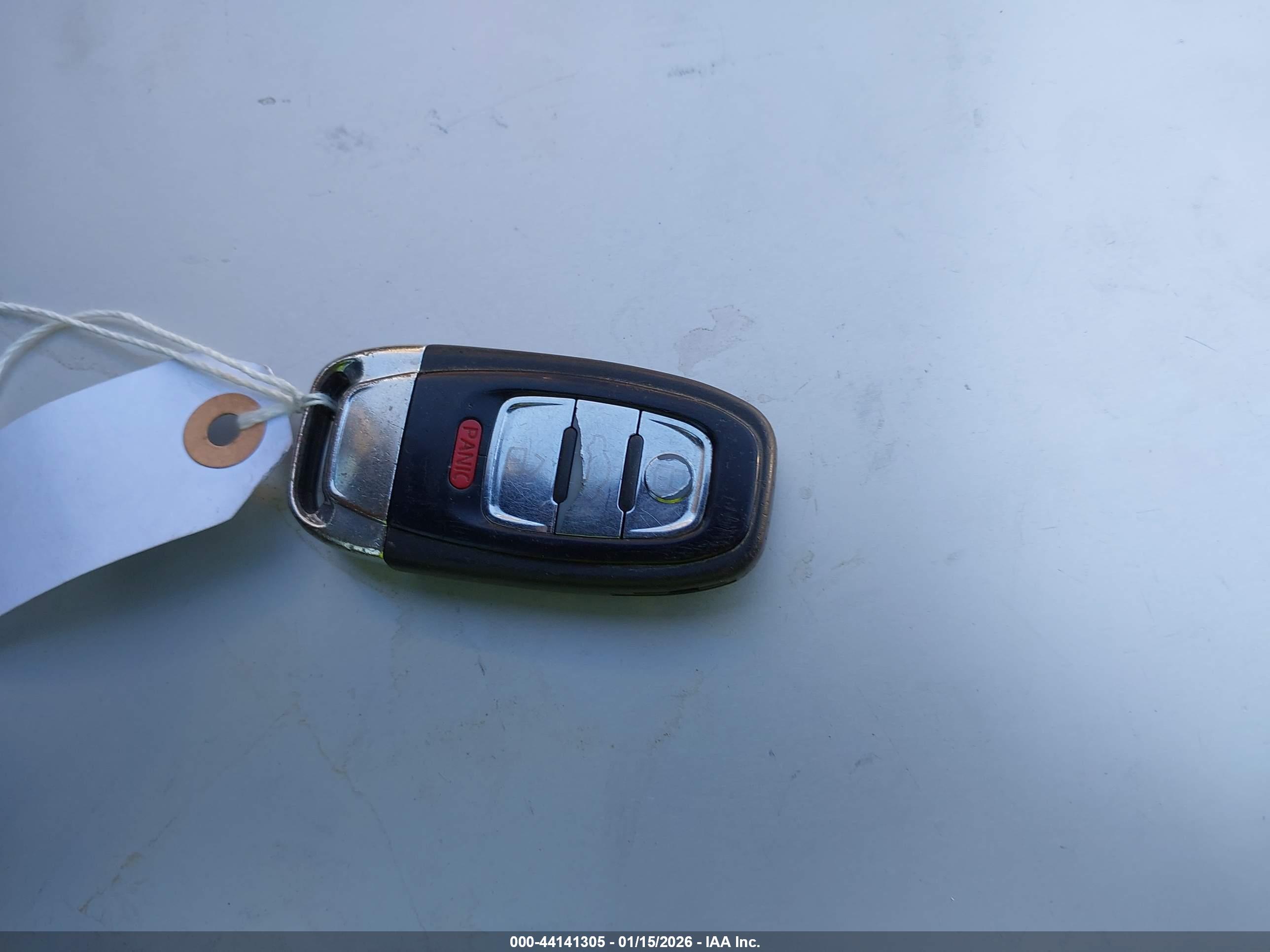 AUDI A4 image 11