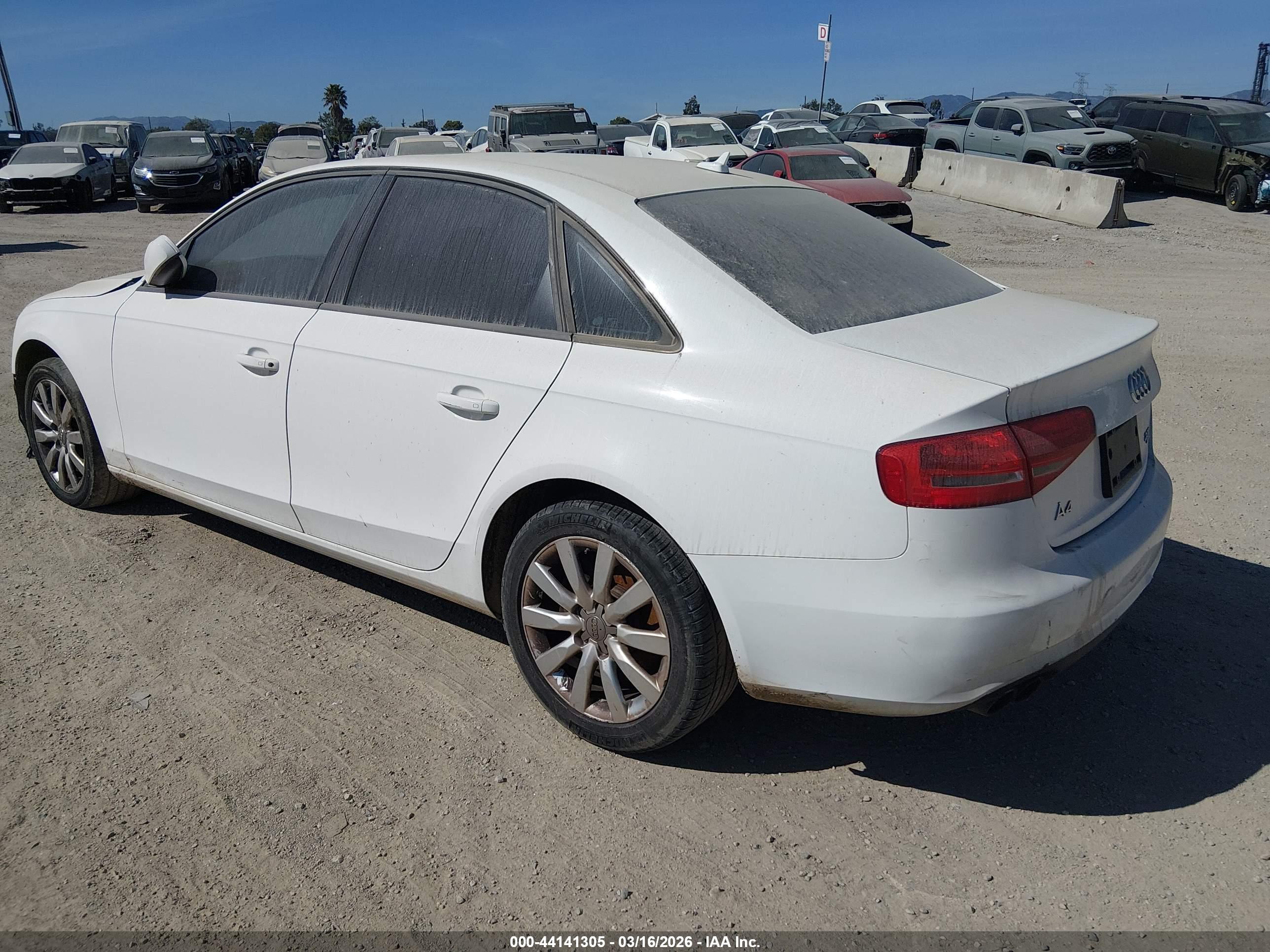 AUDI A4 image 3