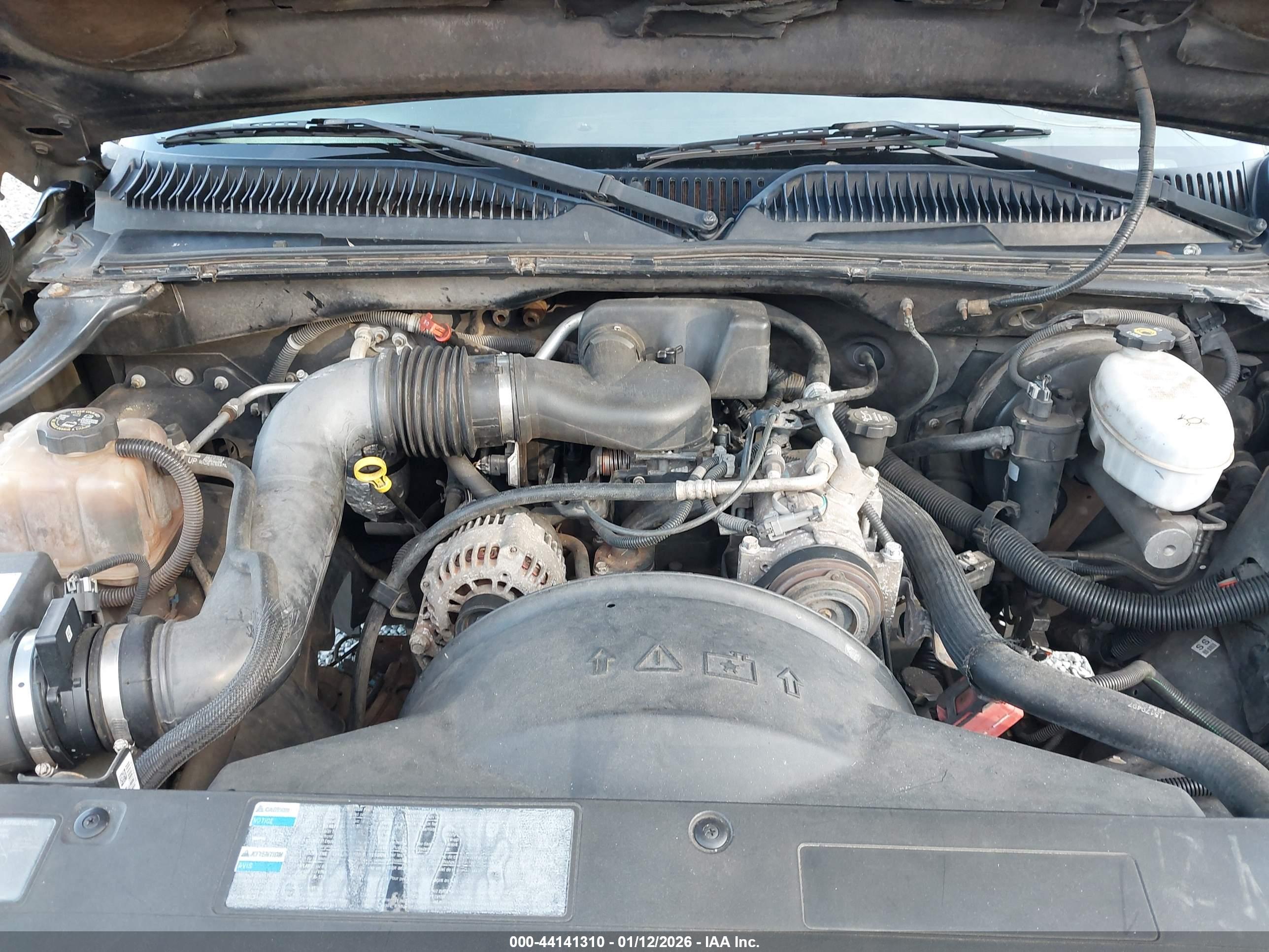 CHEVROLET SILVERADO image 10