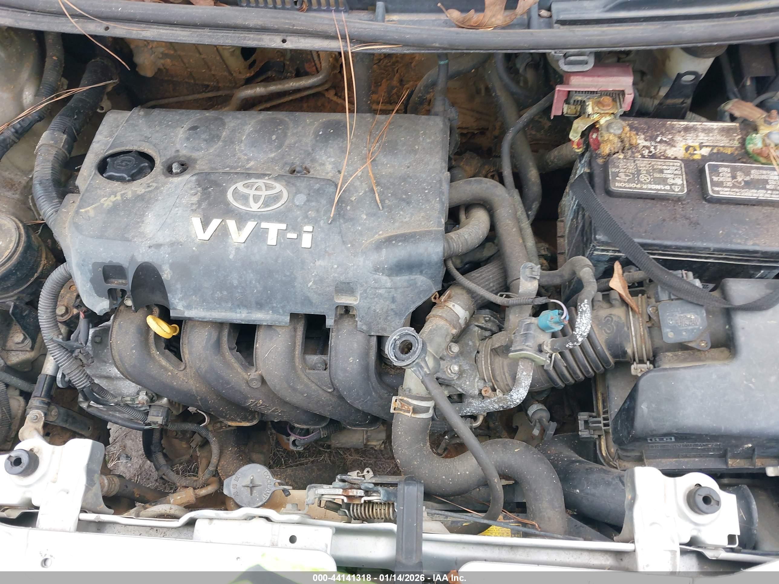 TOYOTA YARIS image 10
