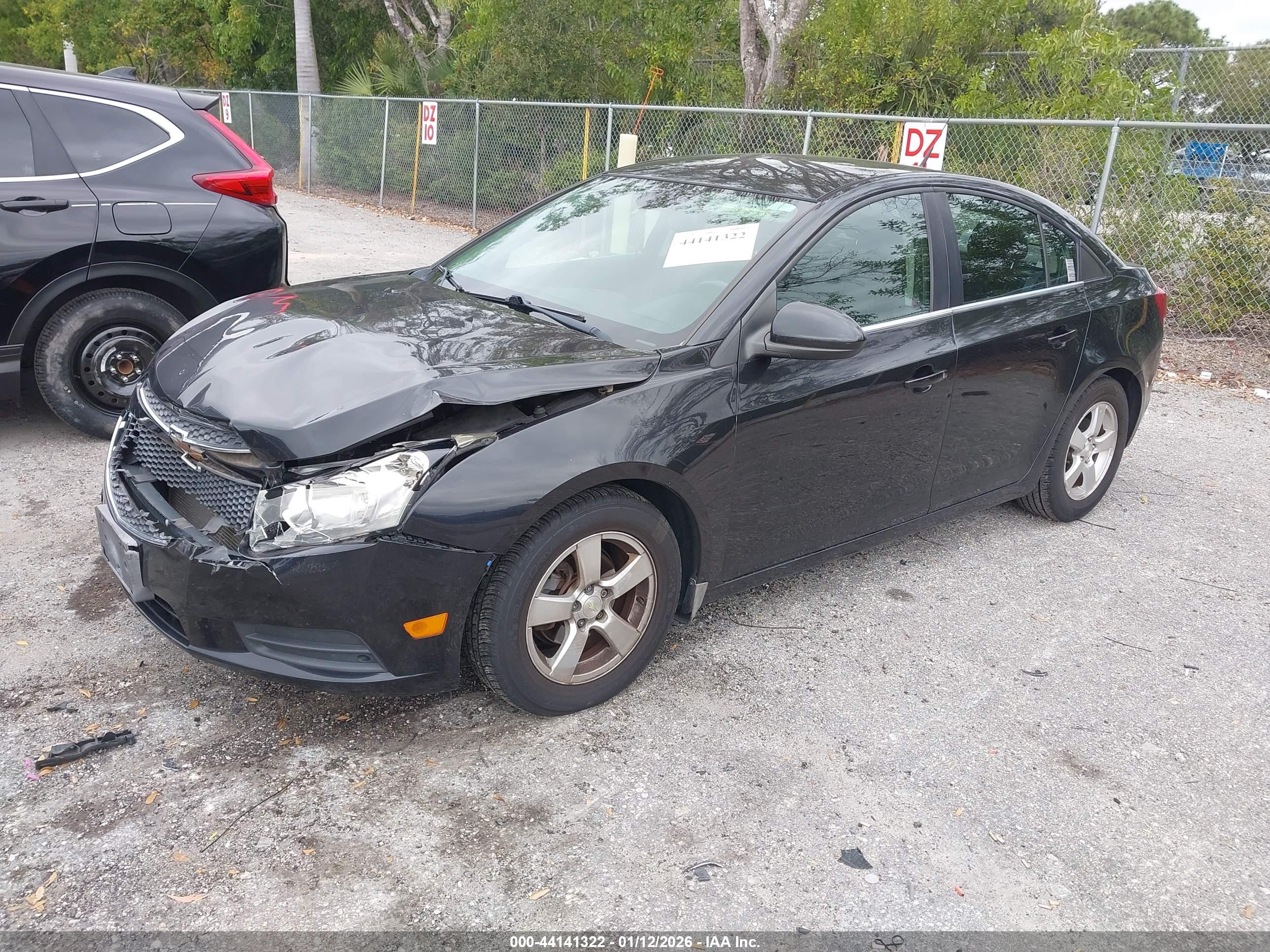 CHEVROLET CRUZE image 2