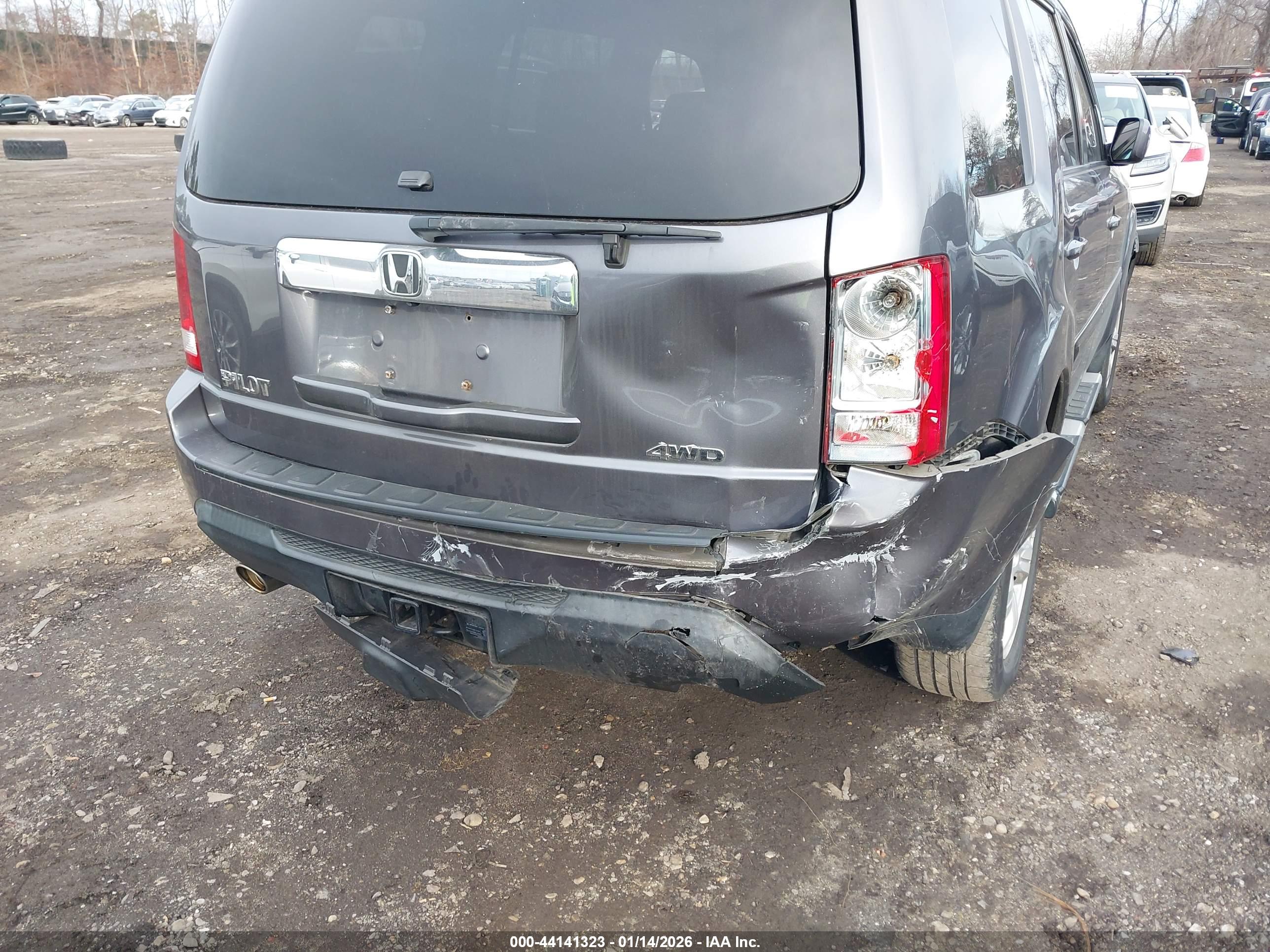 HONDA PILOT image 6