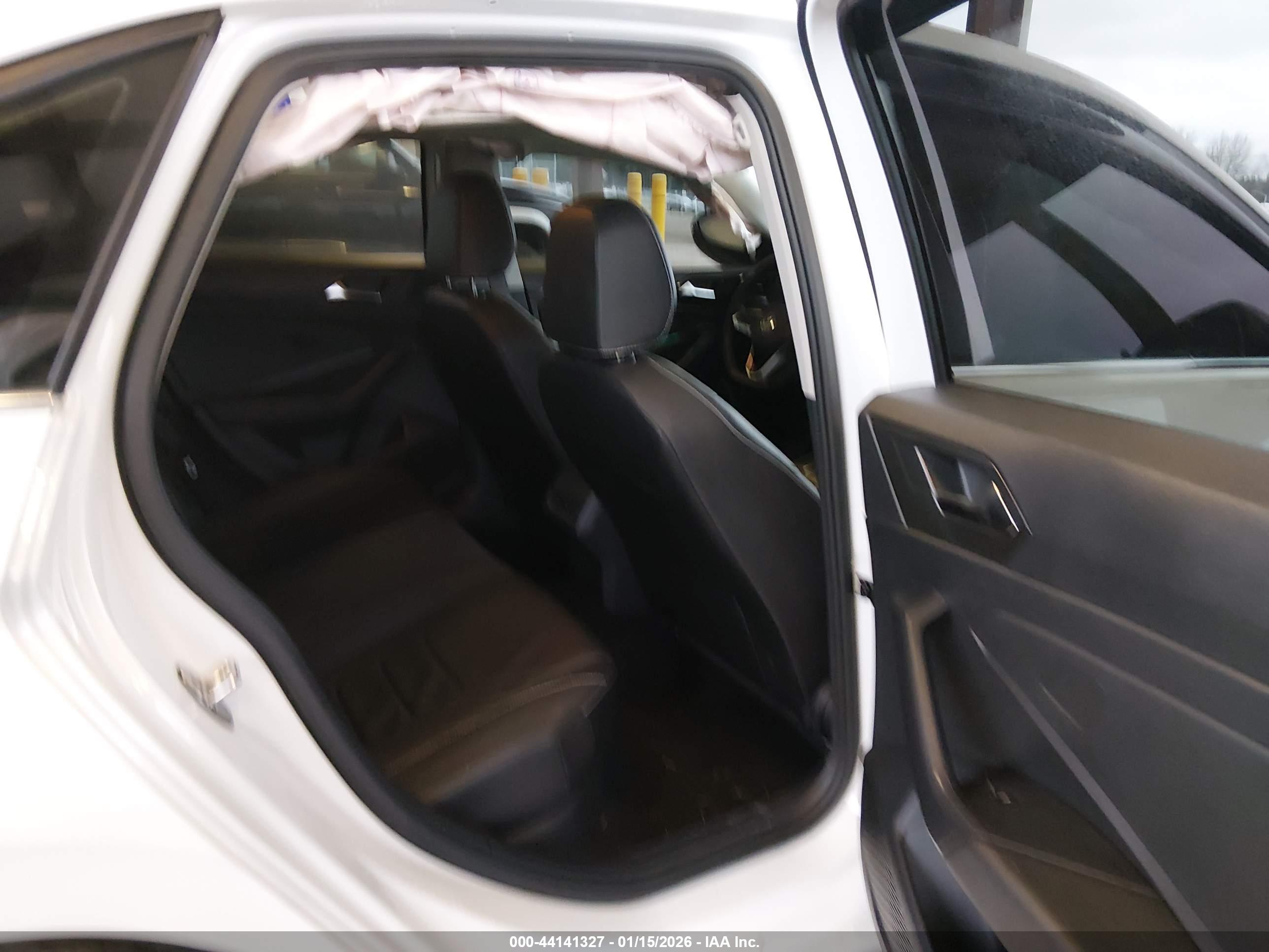 VOLKSWAGEN JETTA image 8