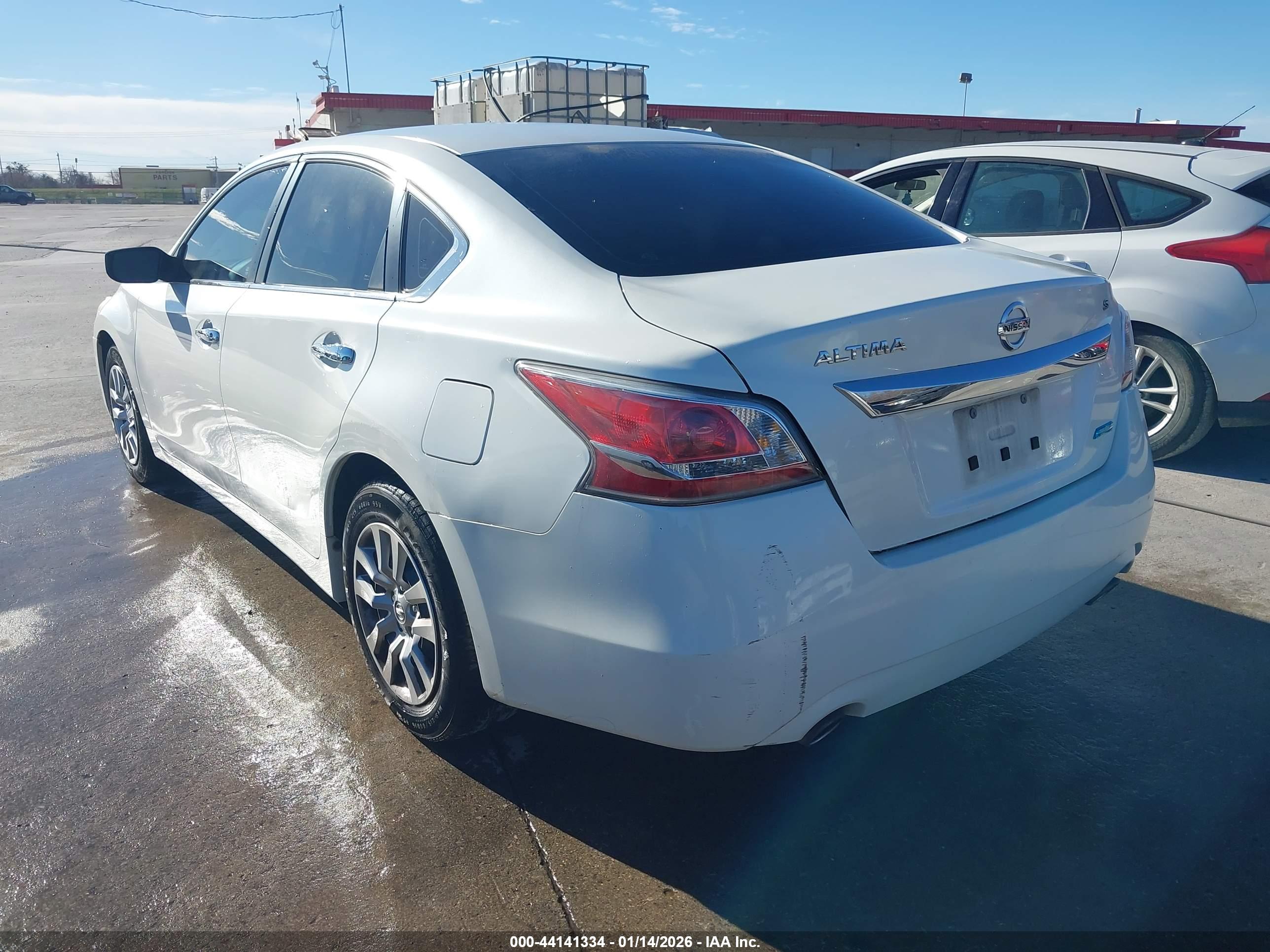 NISSAN ALTIMA image 3