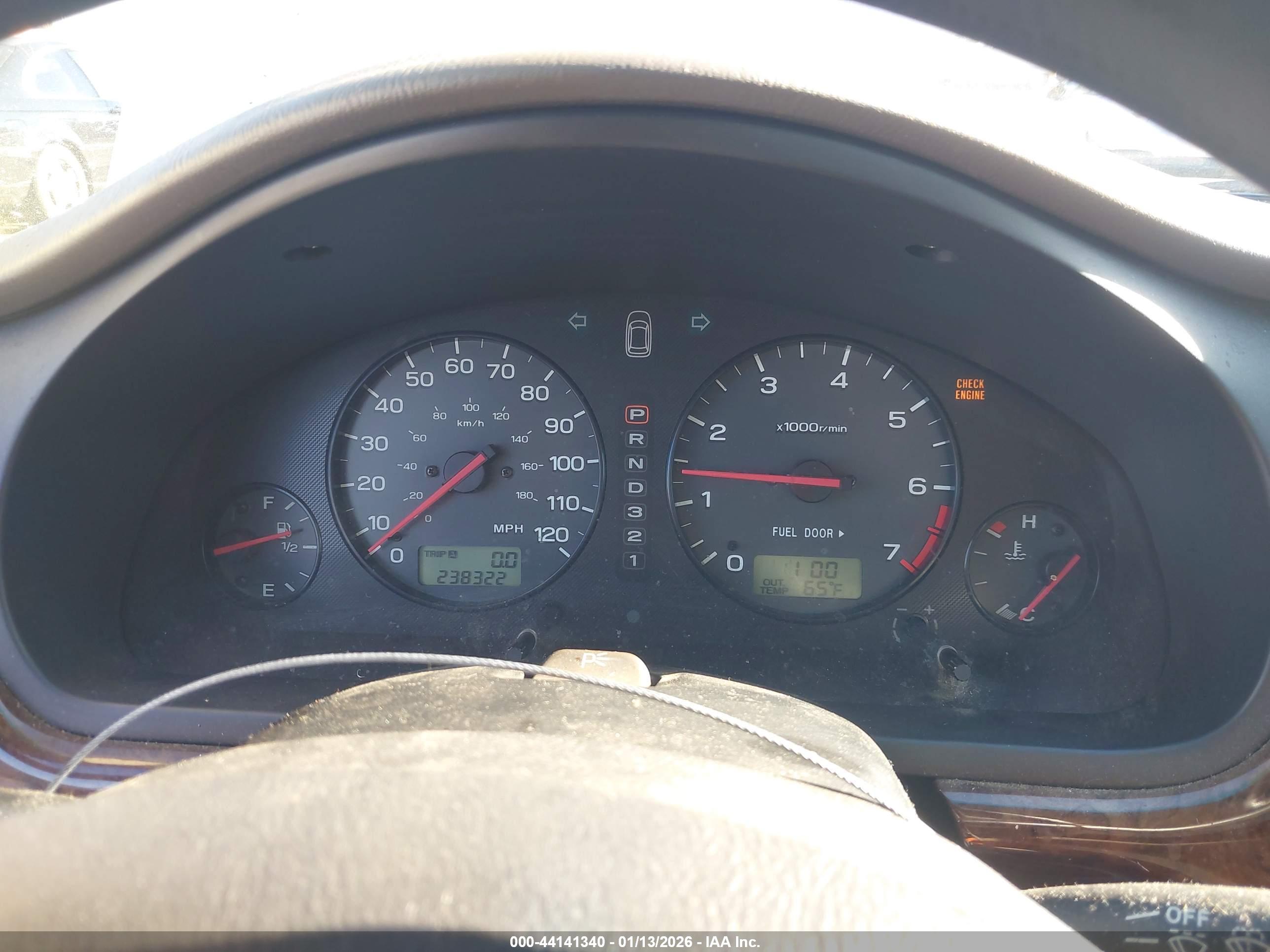 SUBARU LEGACY image 7