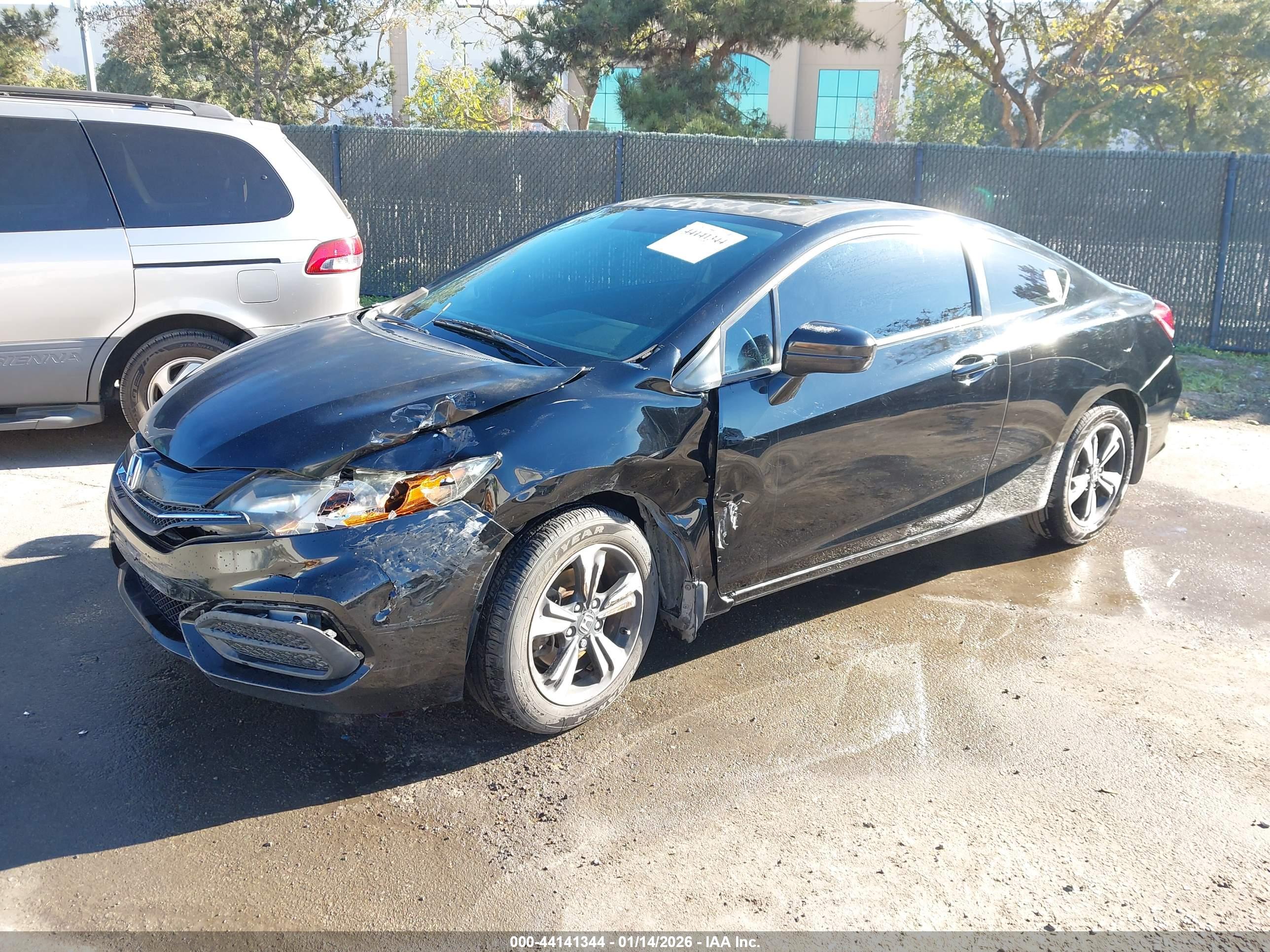 HONDA CIVIC image 2