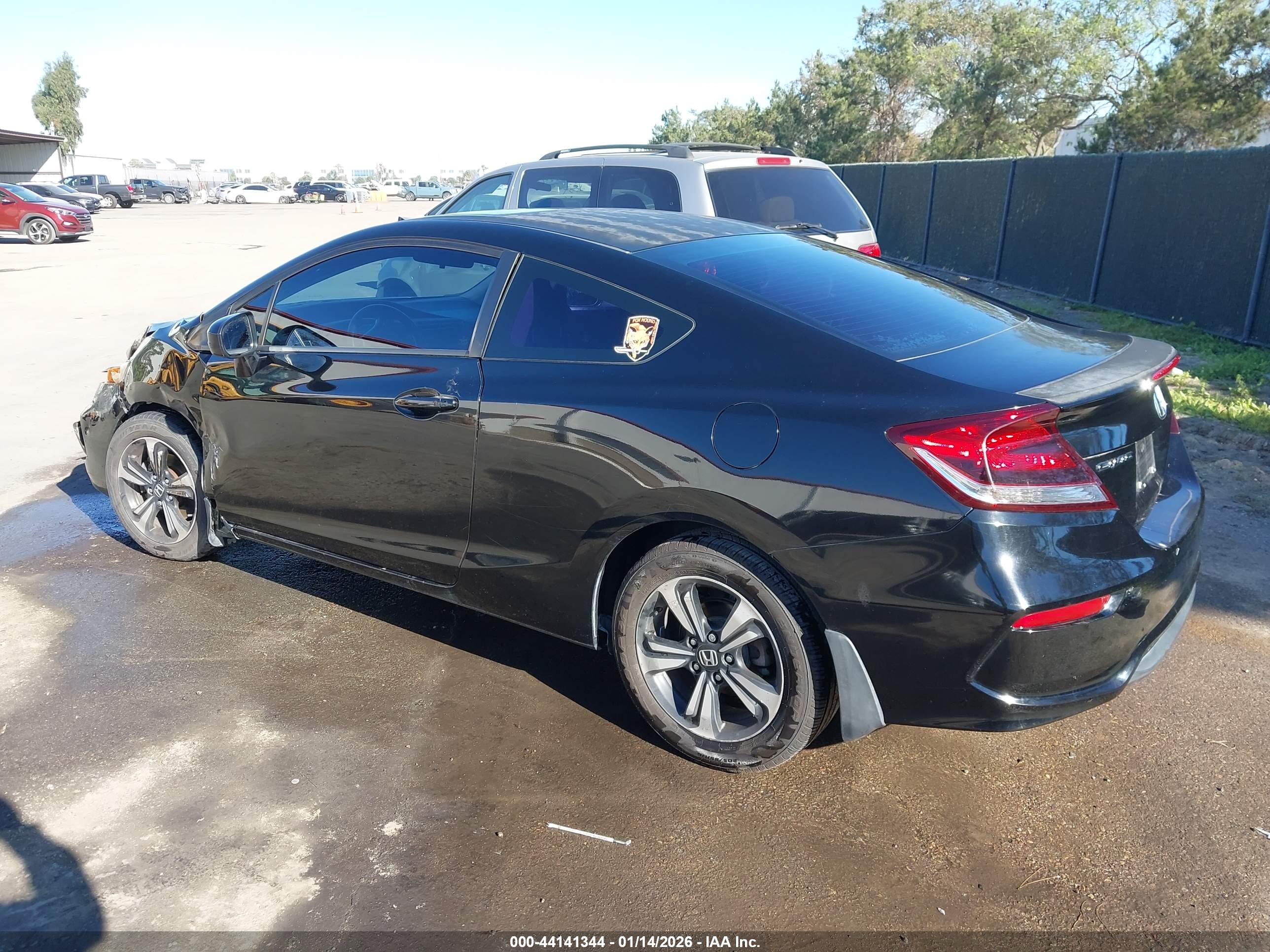 HONDA CIVIC image 3