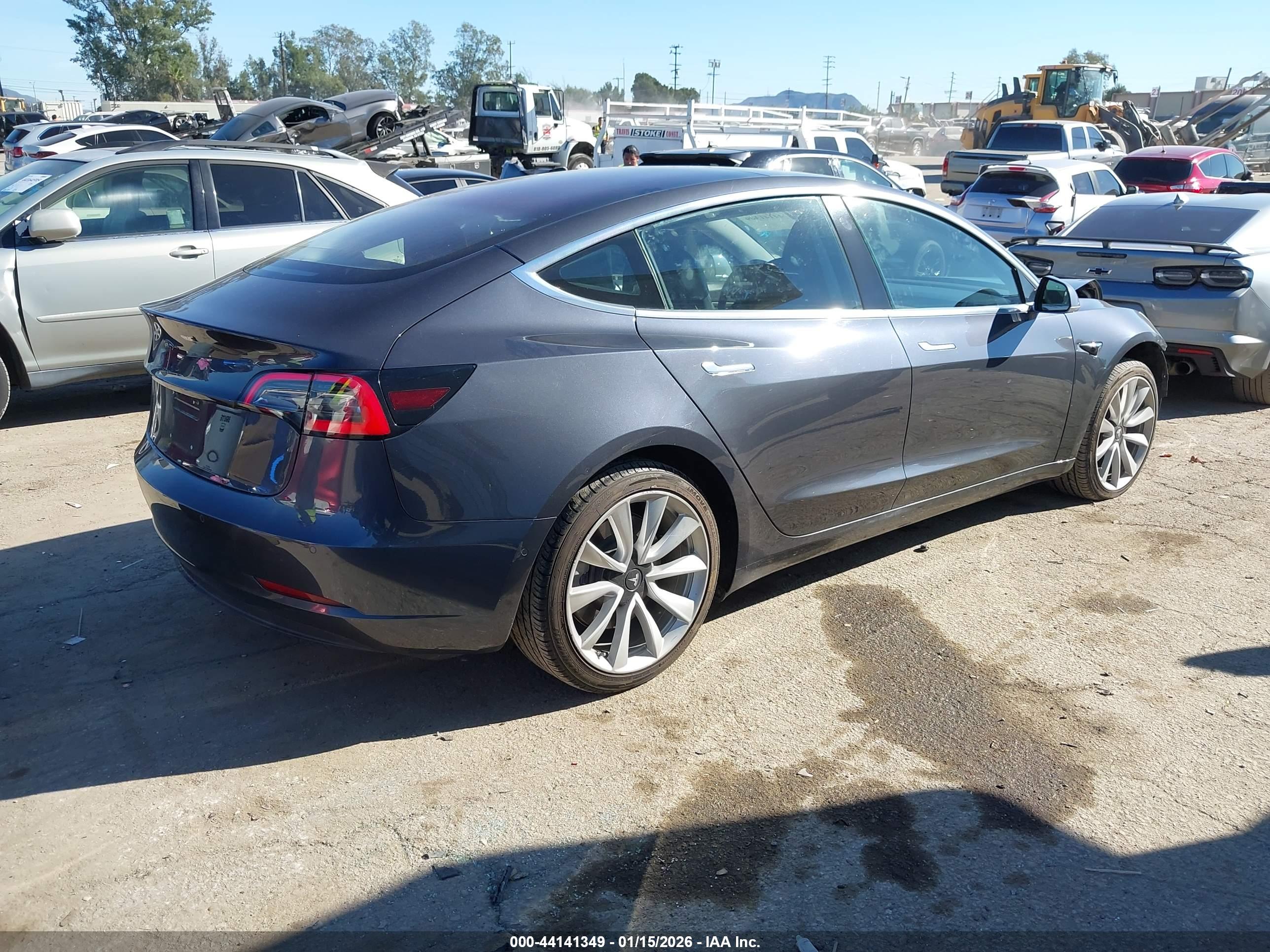 TESLA MODEL image 4