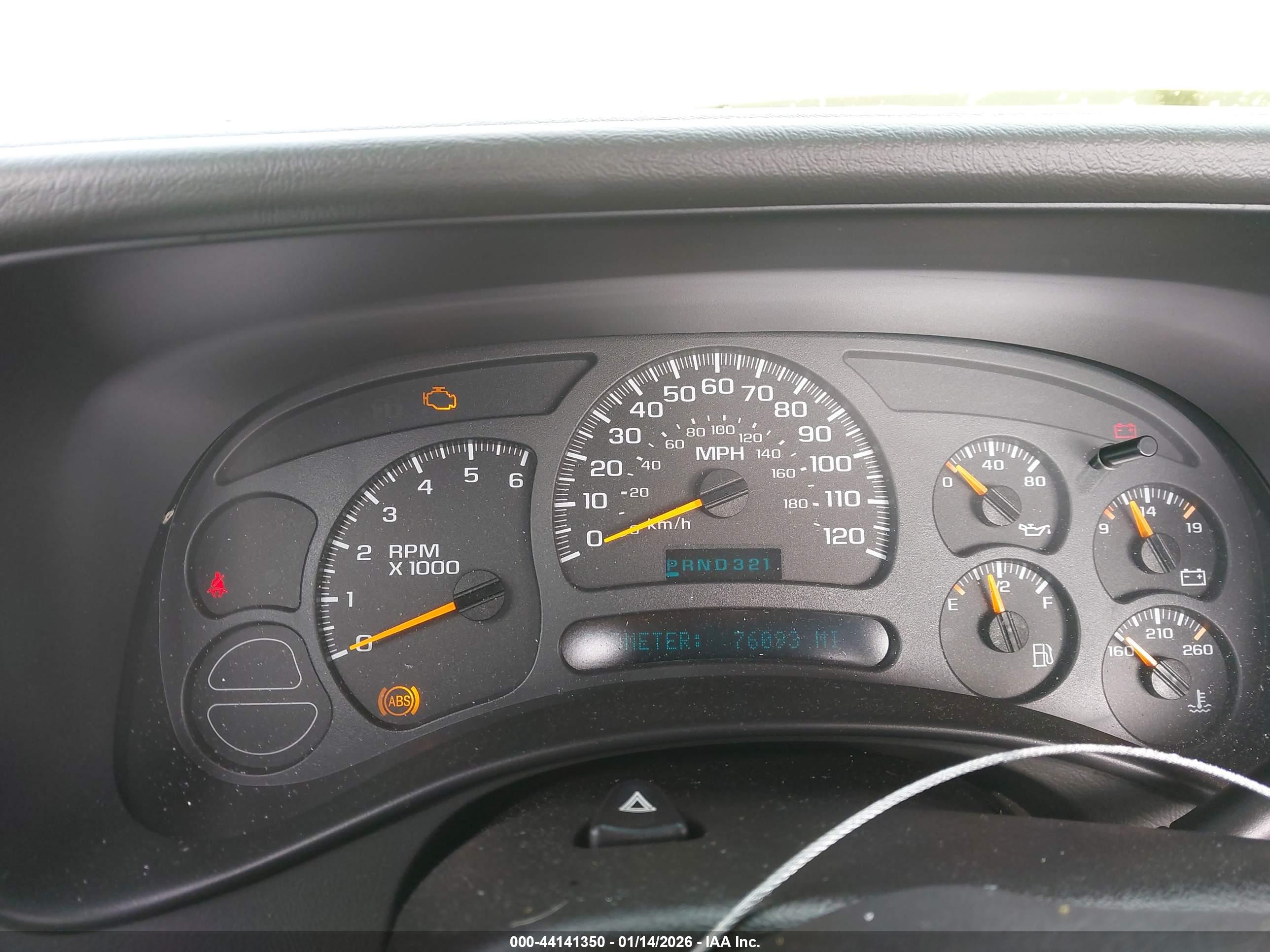 CHEVROLET SILVERADO image 7