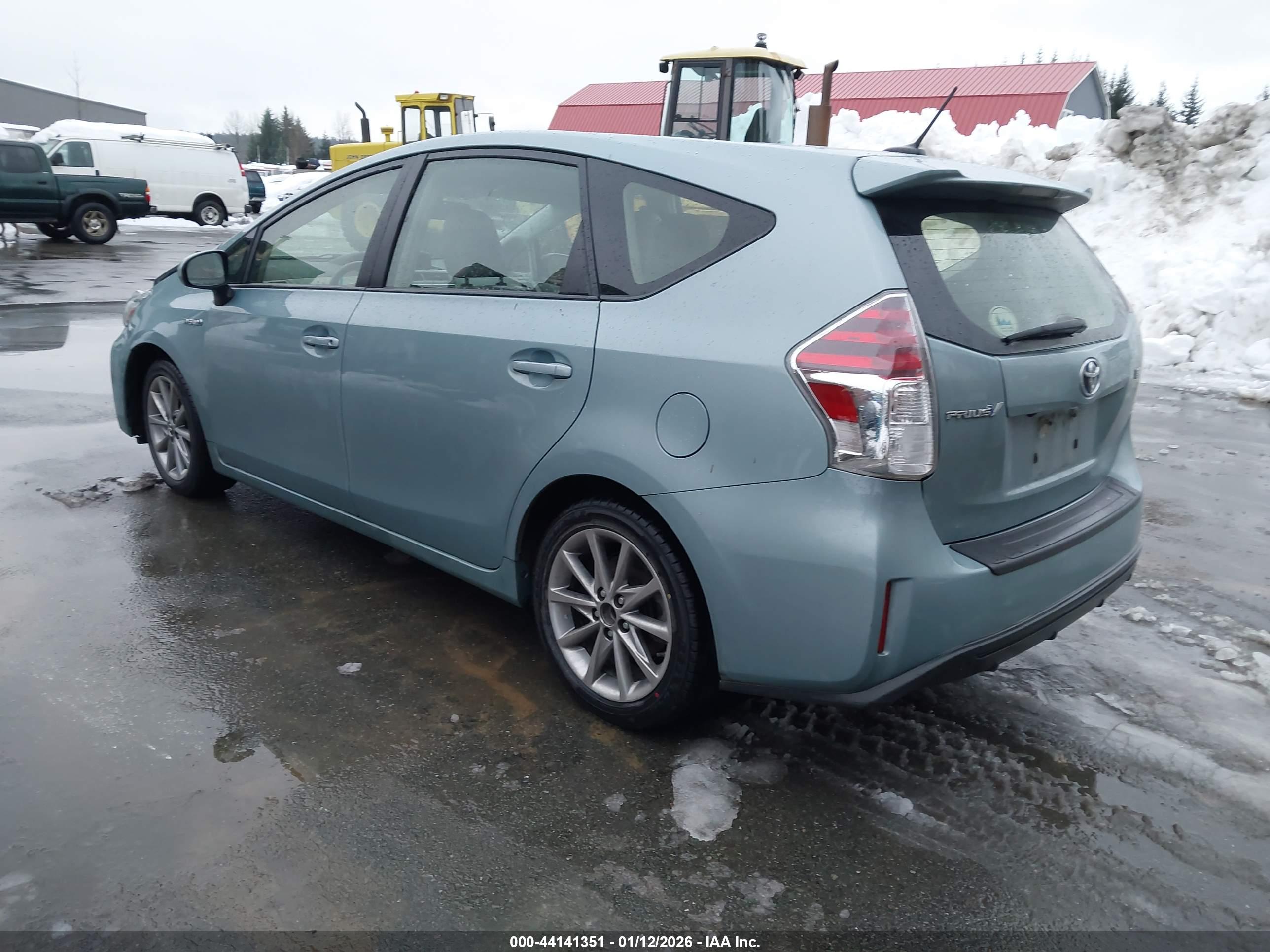 TOYOTA PRIUS image 3