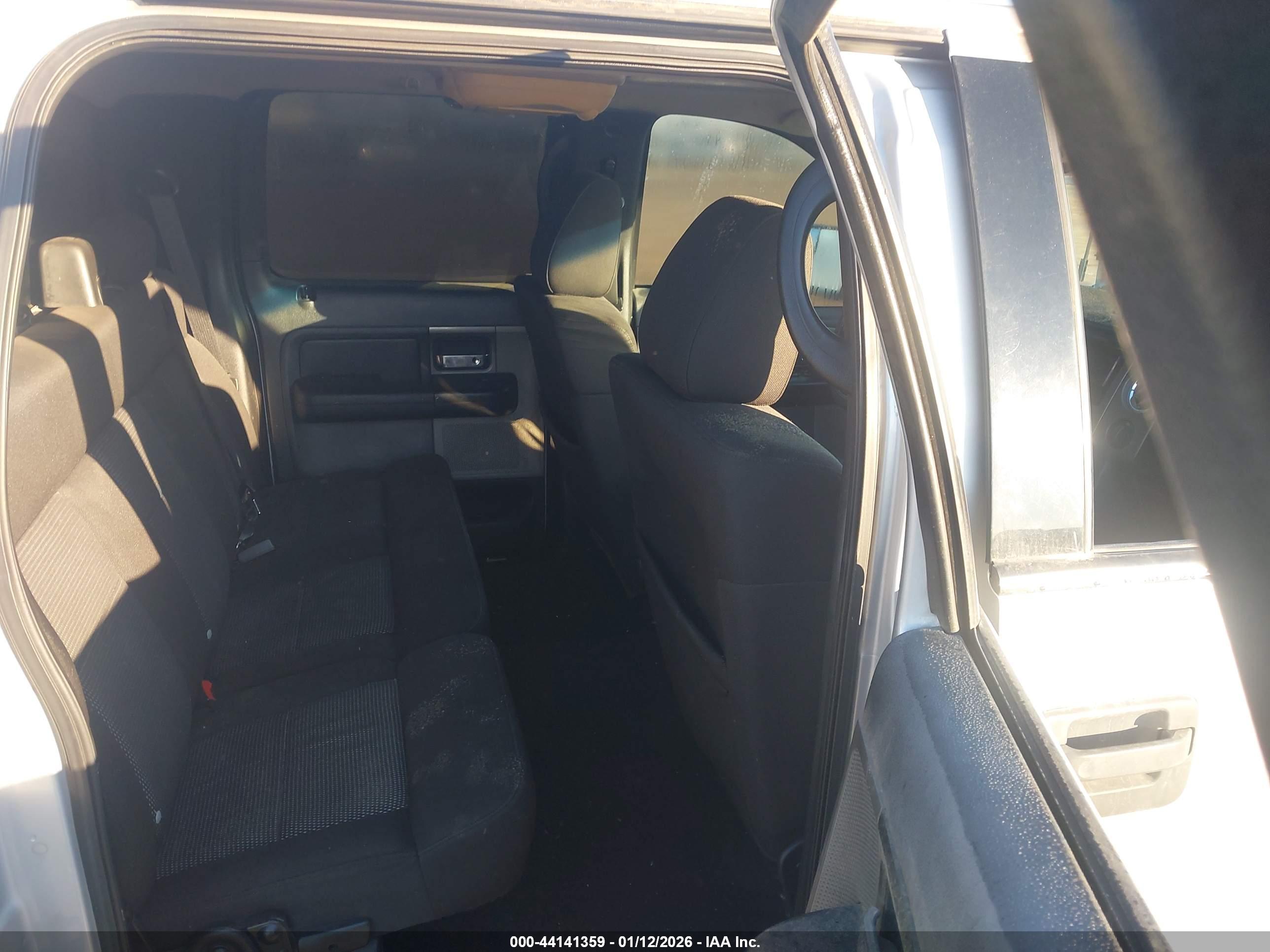 FORD F-150 image 8