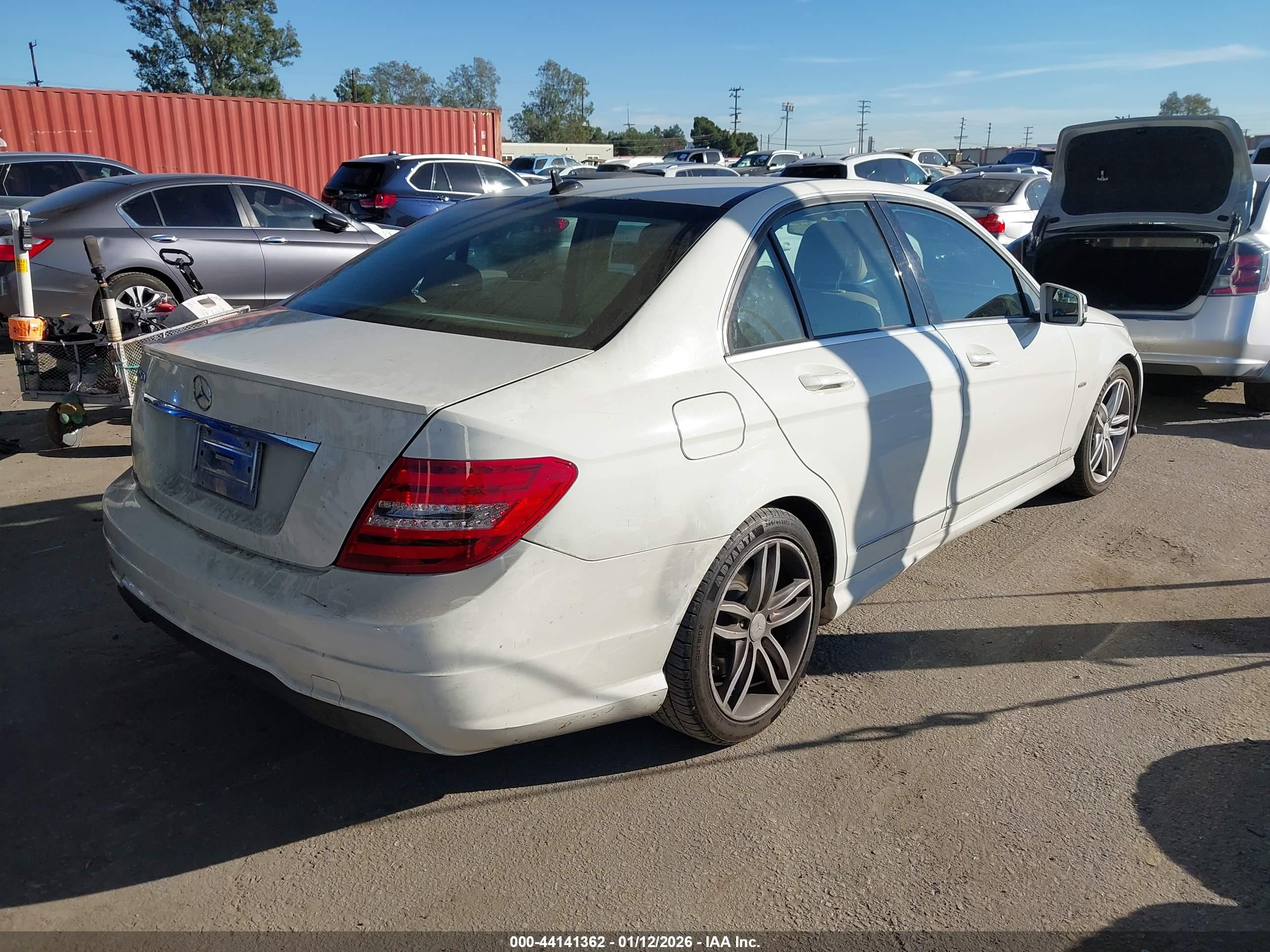 MERCEDES-BENZ C image 4