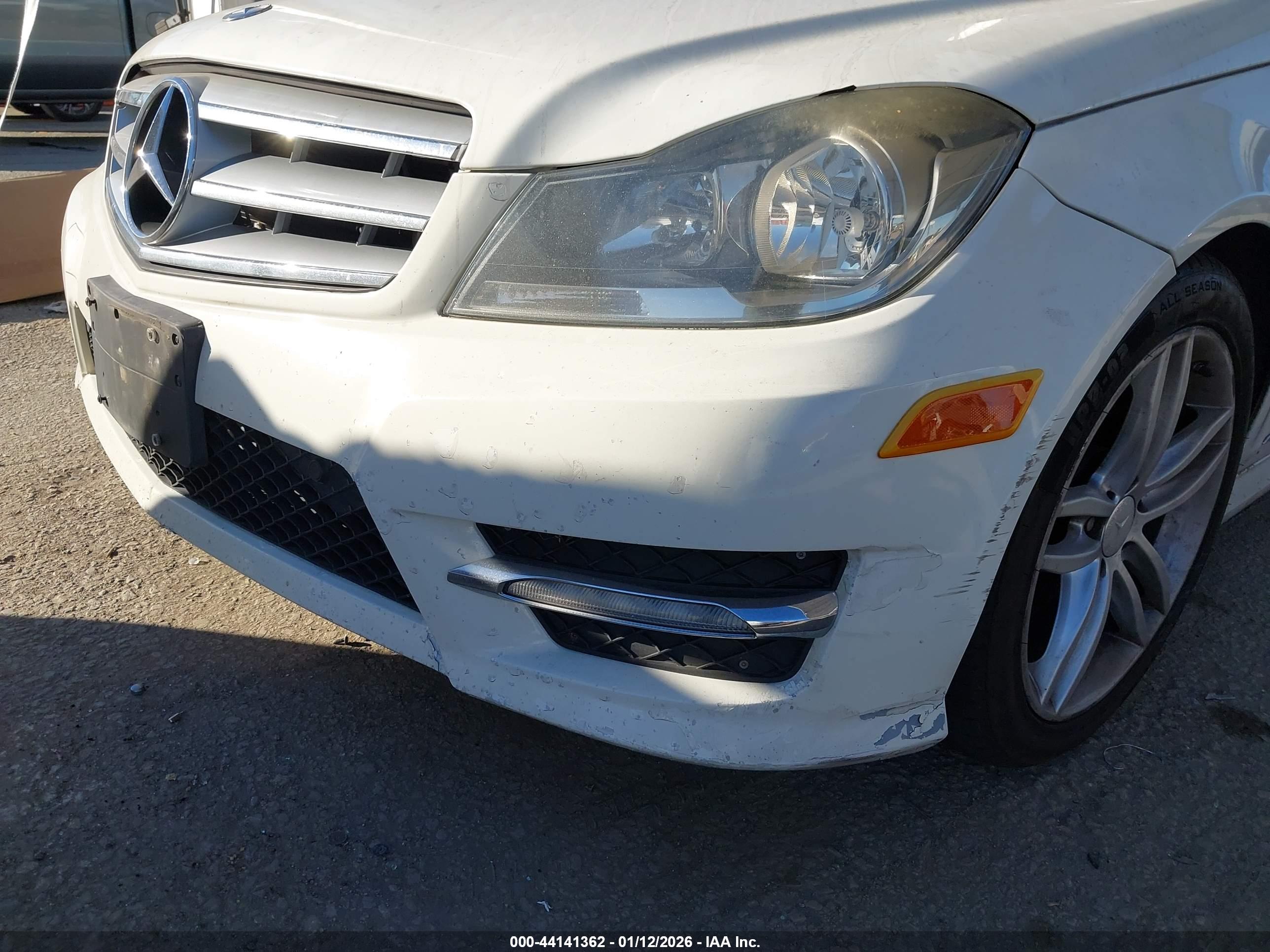 MERCEDES-BENZ C image 6