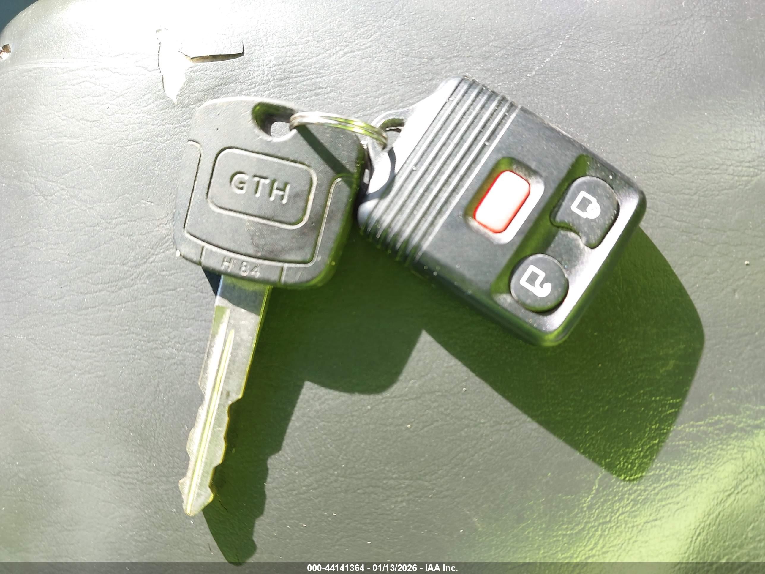 FORD ESCAPE image 11