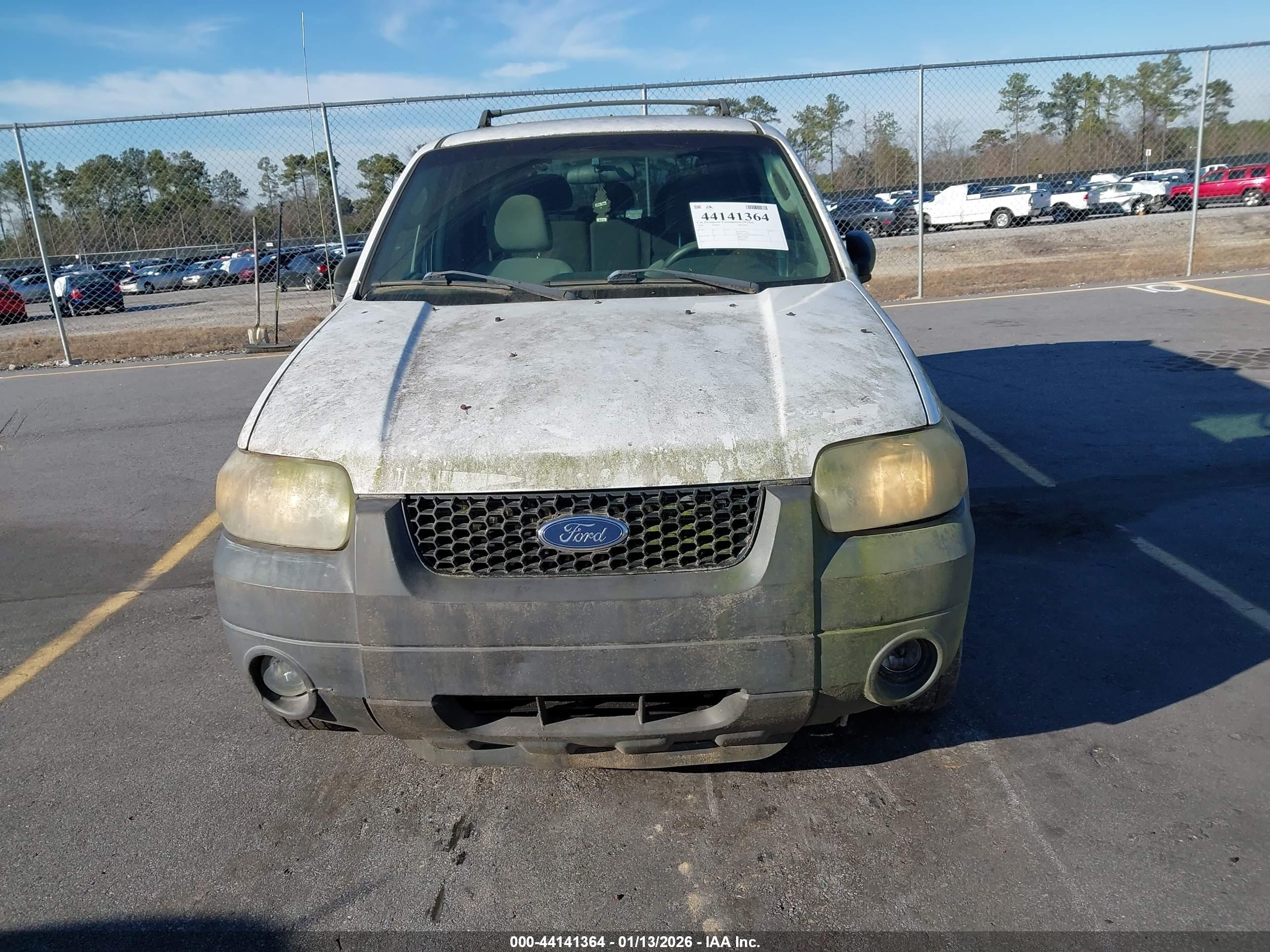 FORD ESCAPE image 6