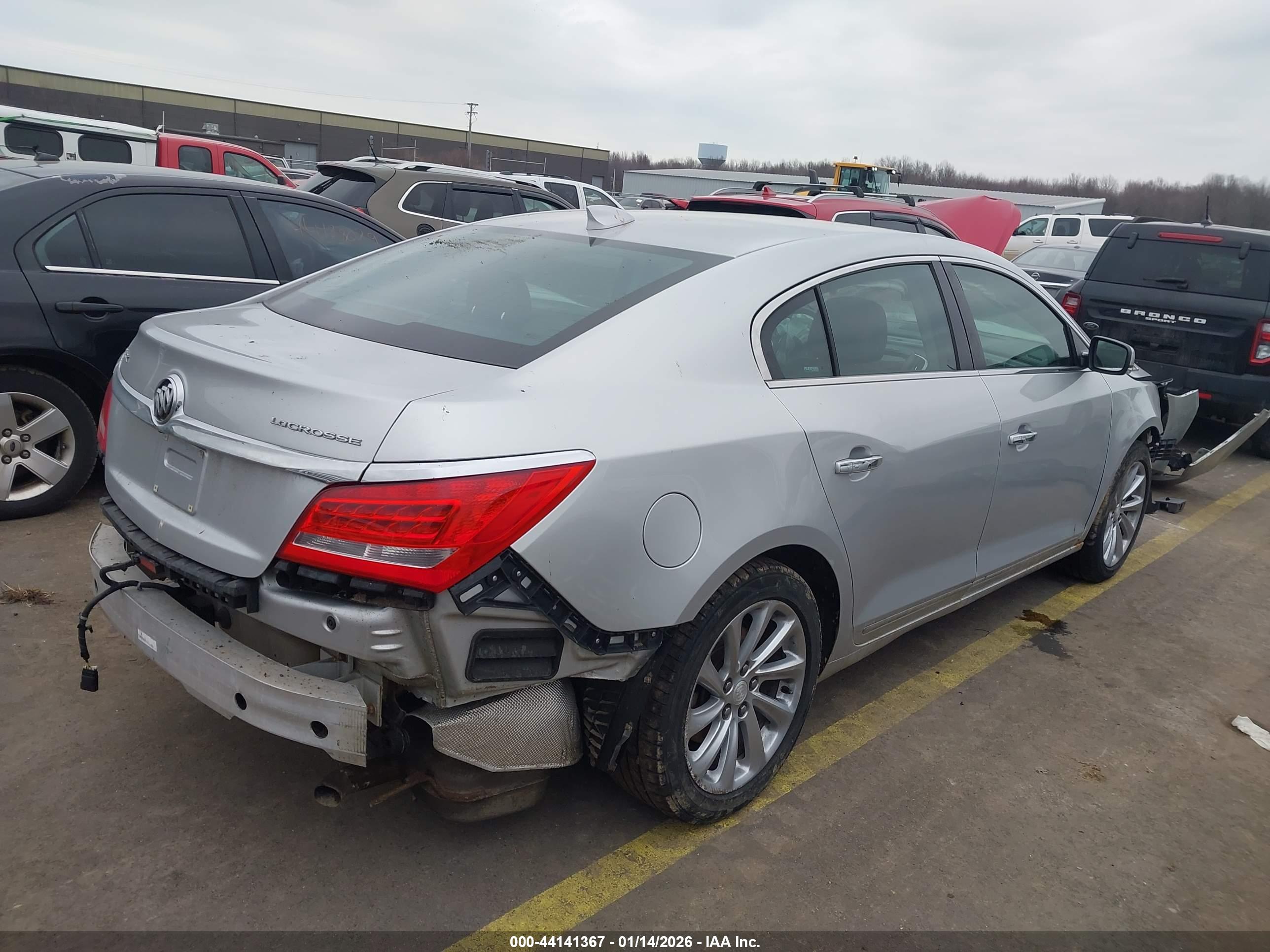 BUICK LACROSSE image 4