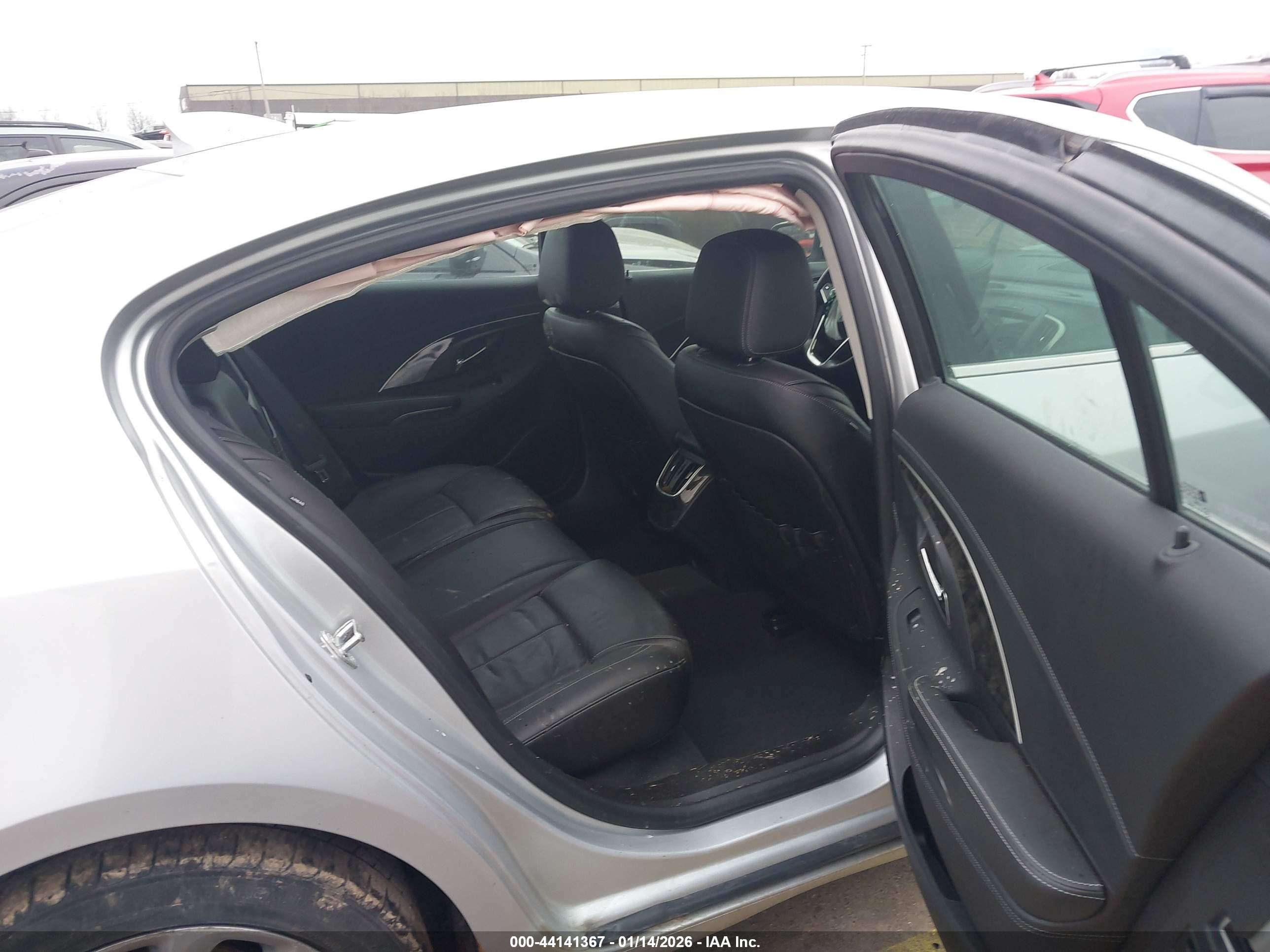 BUICK LACROSSE image 8