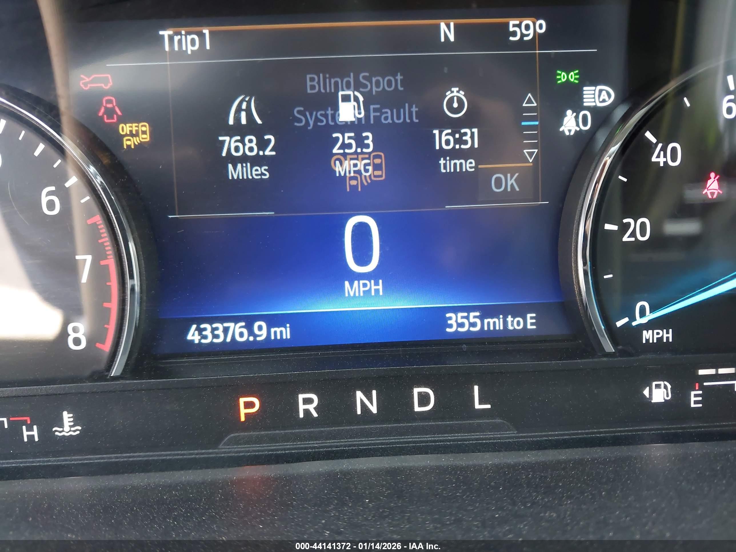 FORD EXPLORER image 7