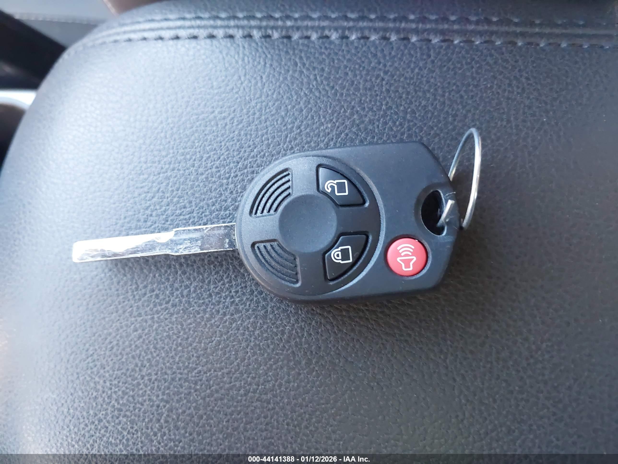 FORD ESCAPE image 11