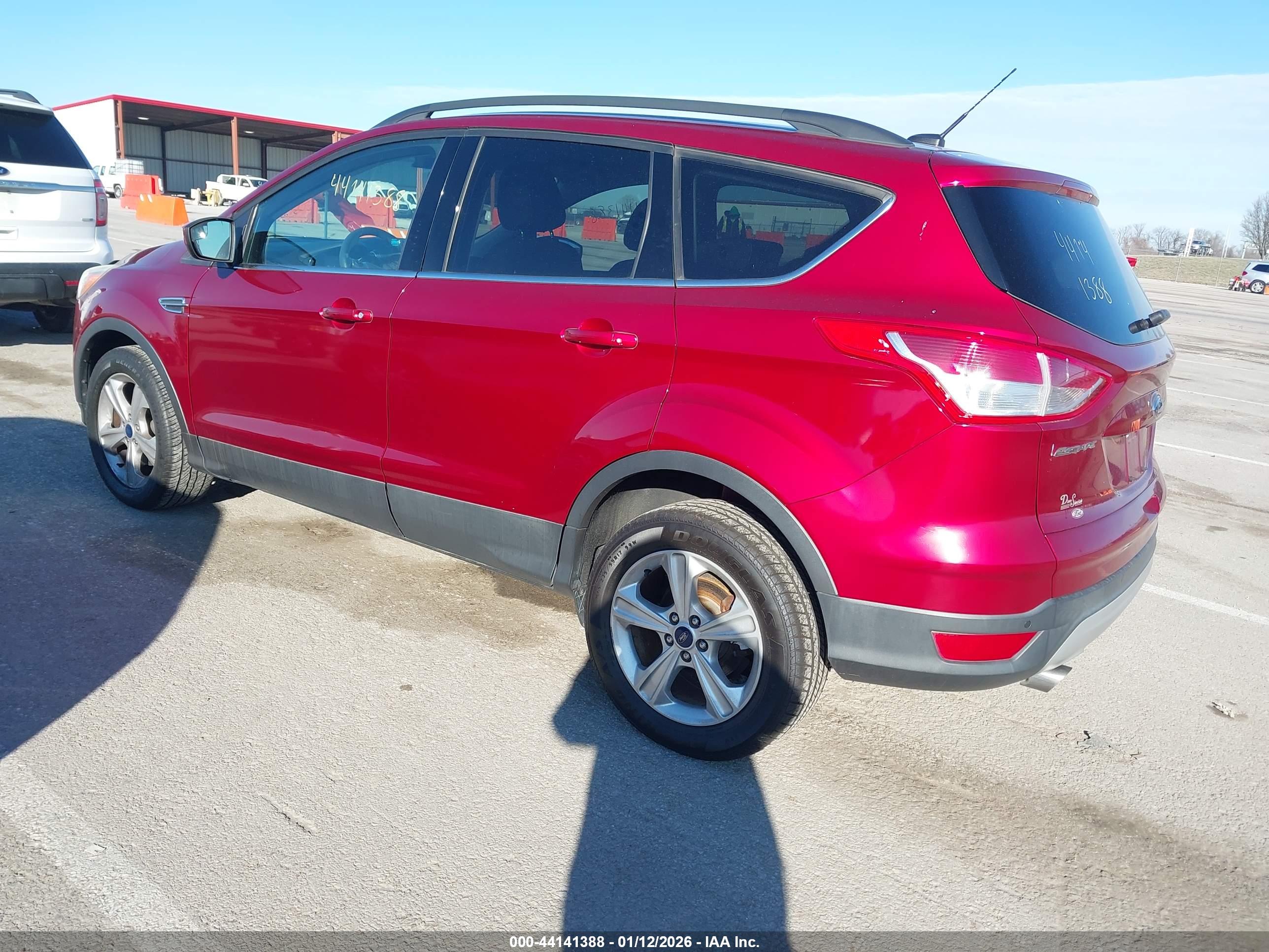 FORD ESCAPE image 3