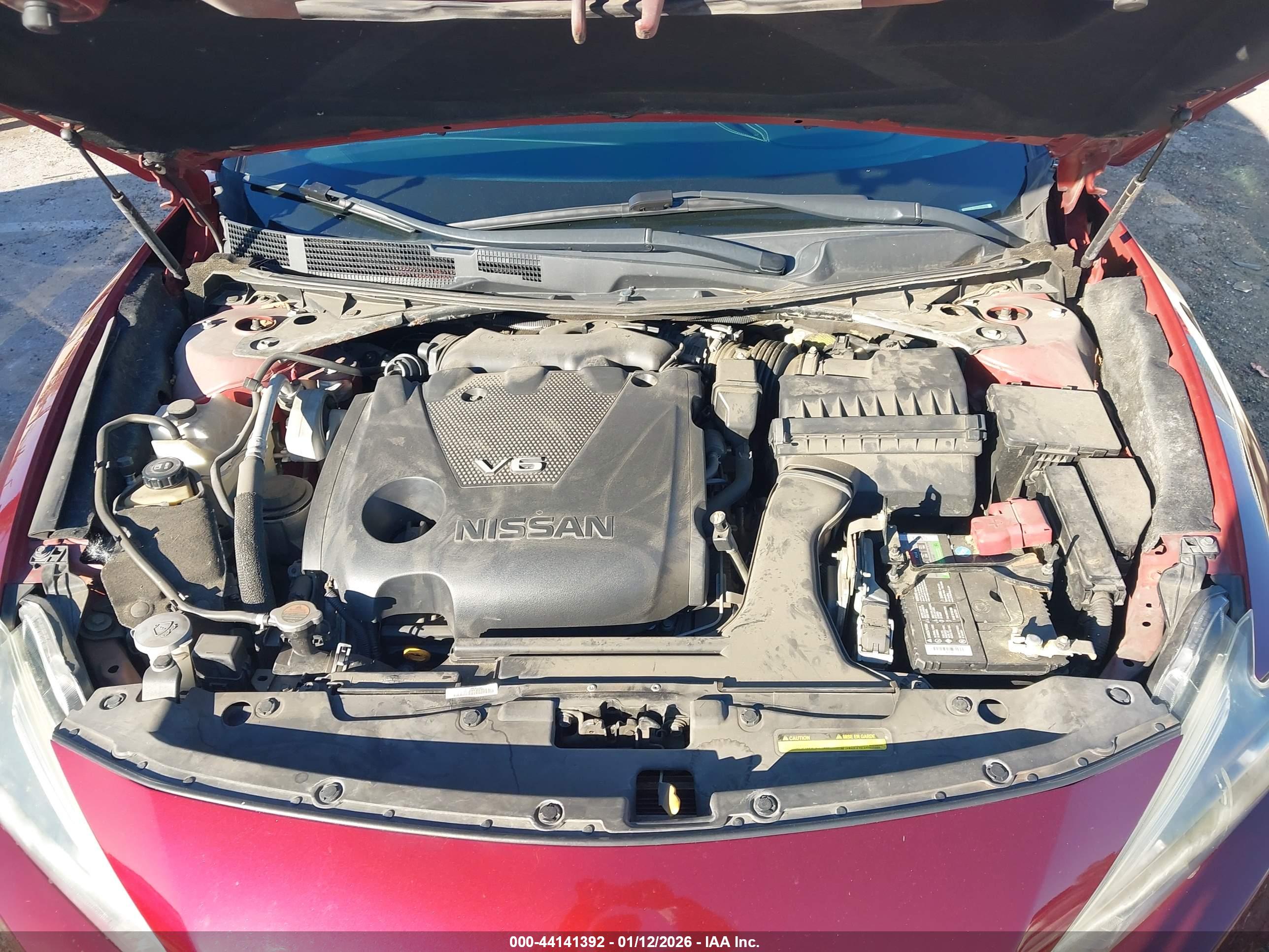 NISSAN MAXIMA image 10