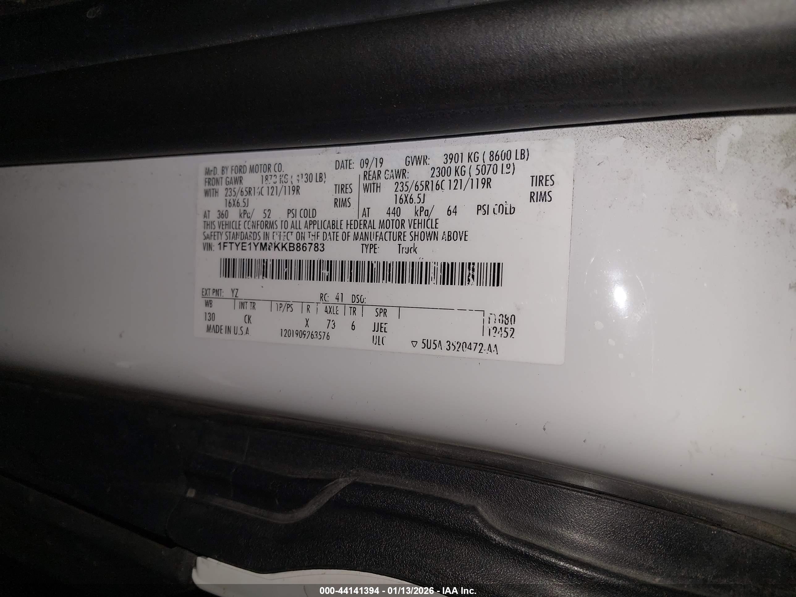 FORD TRANSIT-150 image 9