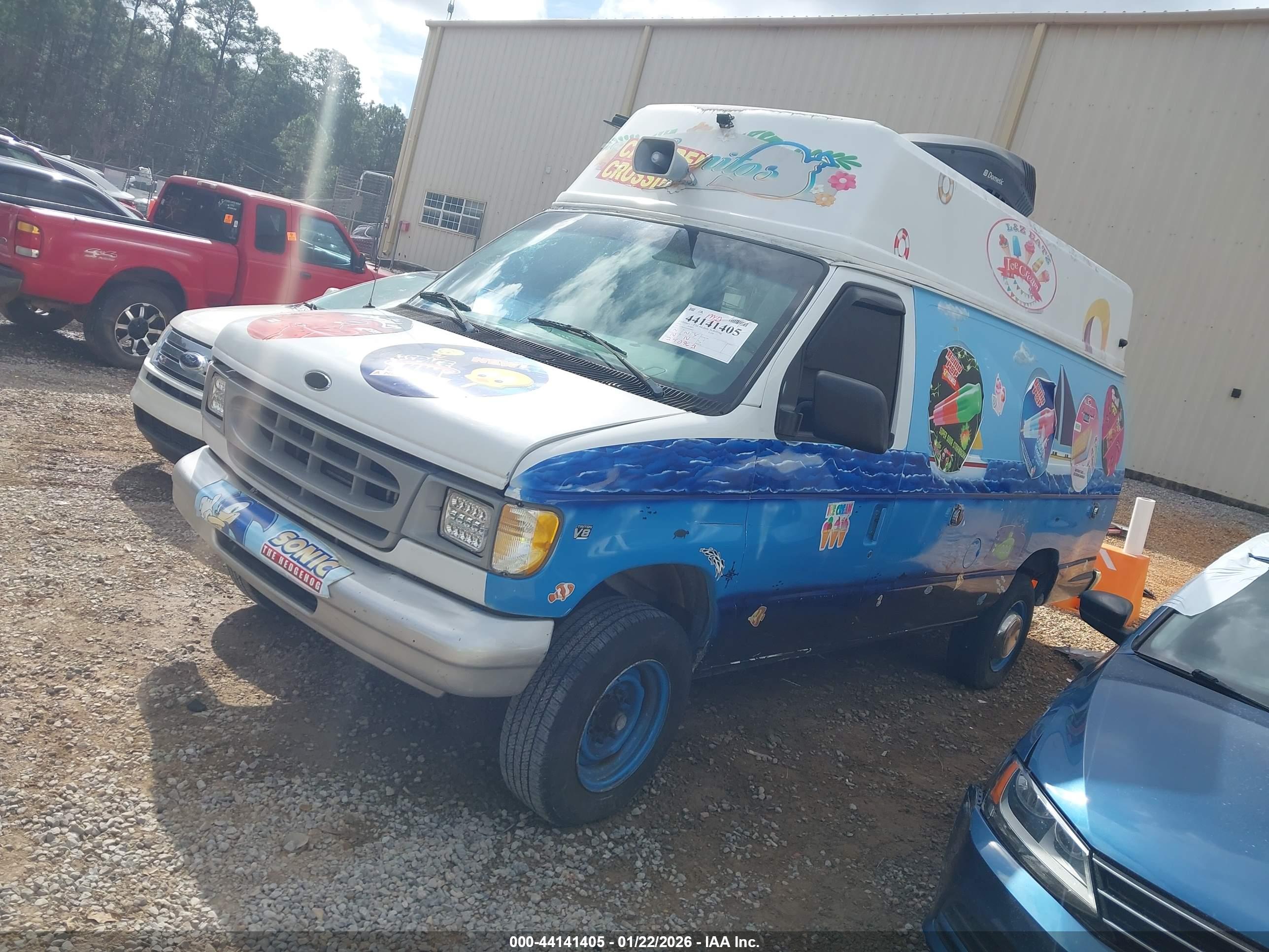 FORD E-250 image 2