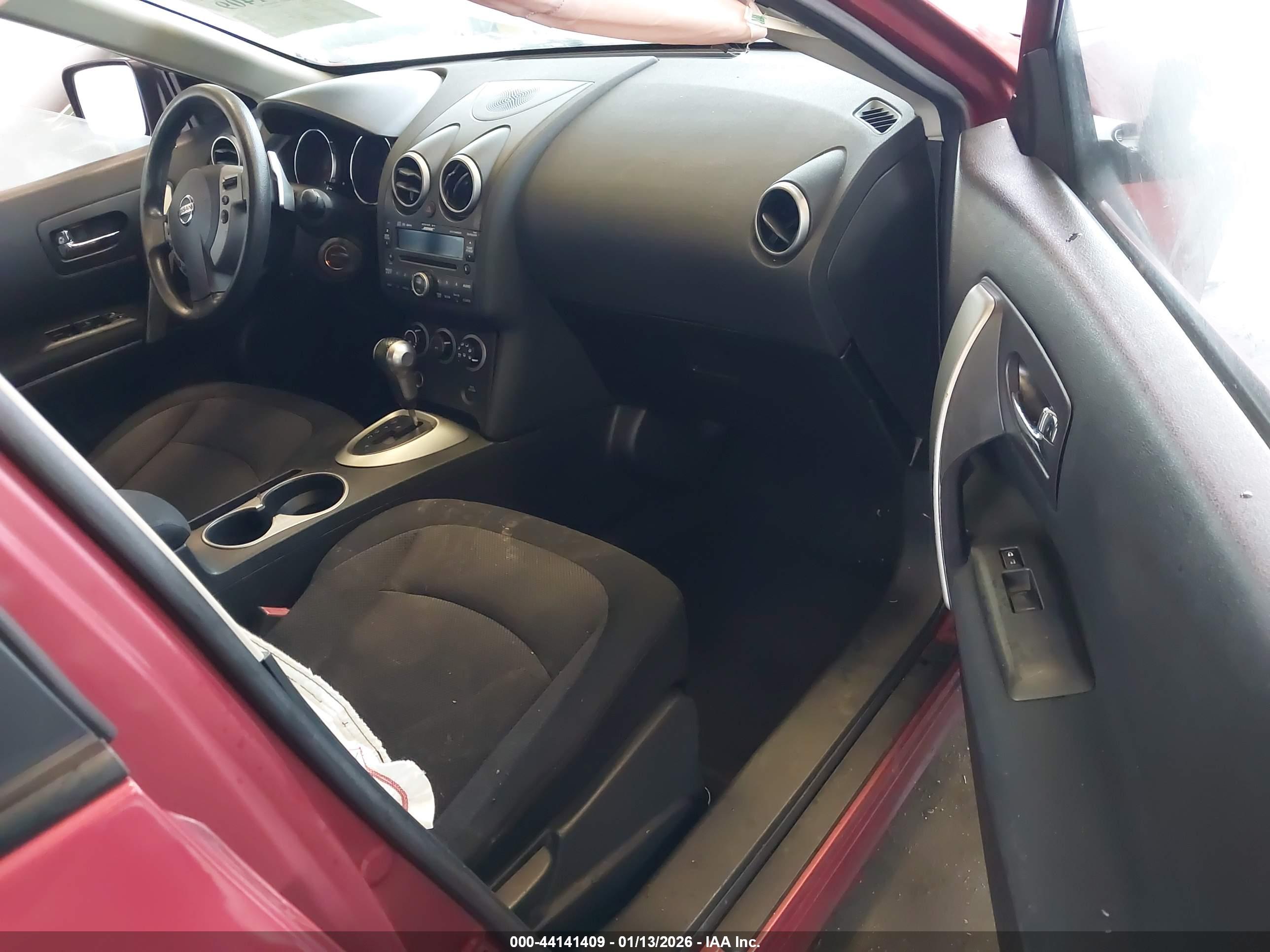 NISSAN ROGUE image 5