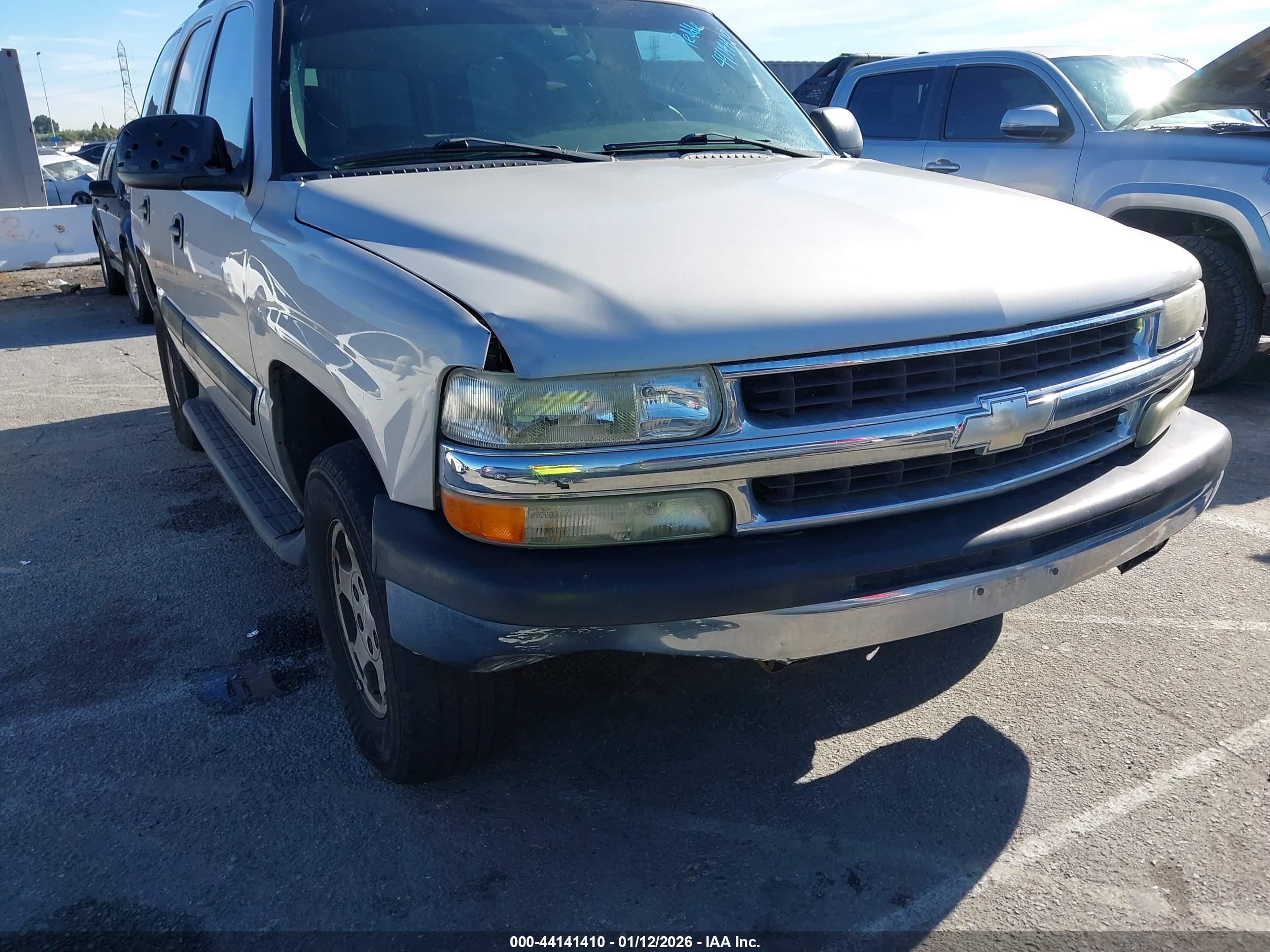 CHEVROLET TAHOE image 6