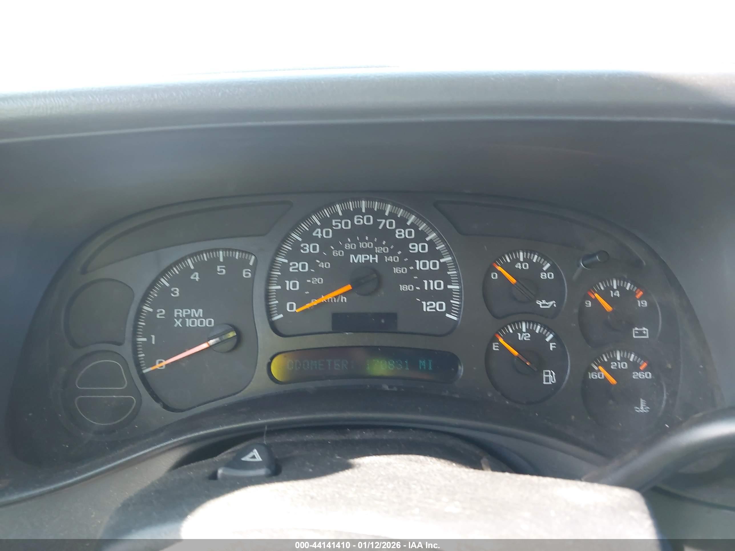 CHEVROLET TAHOE image 7