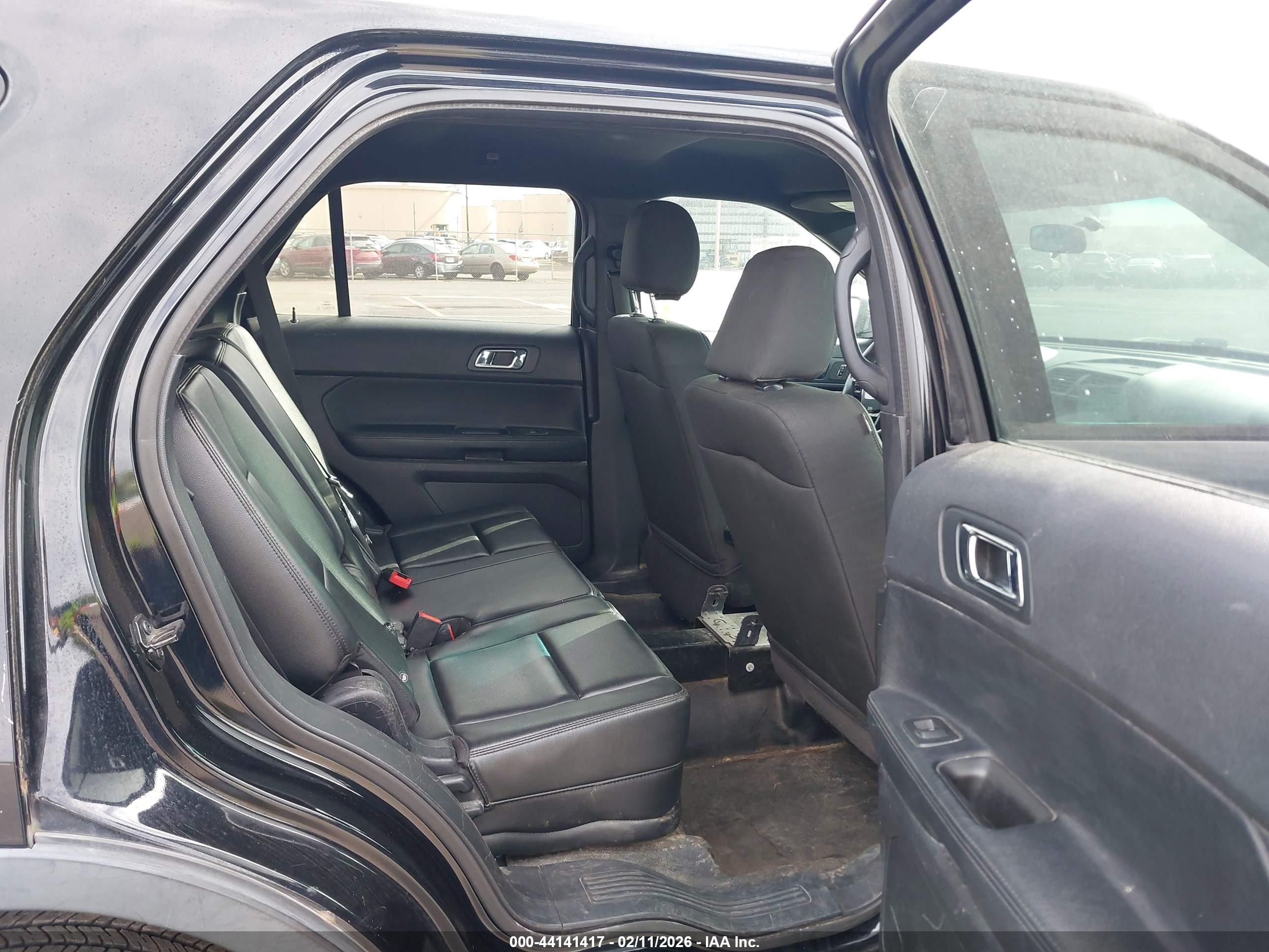 FORD UTILITY image 8
