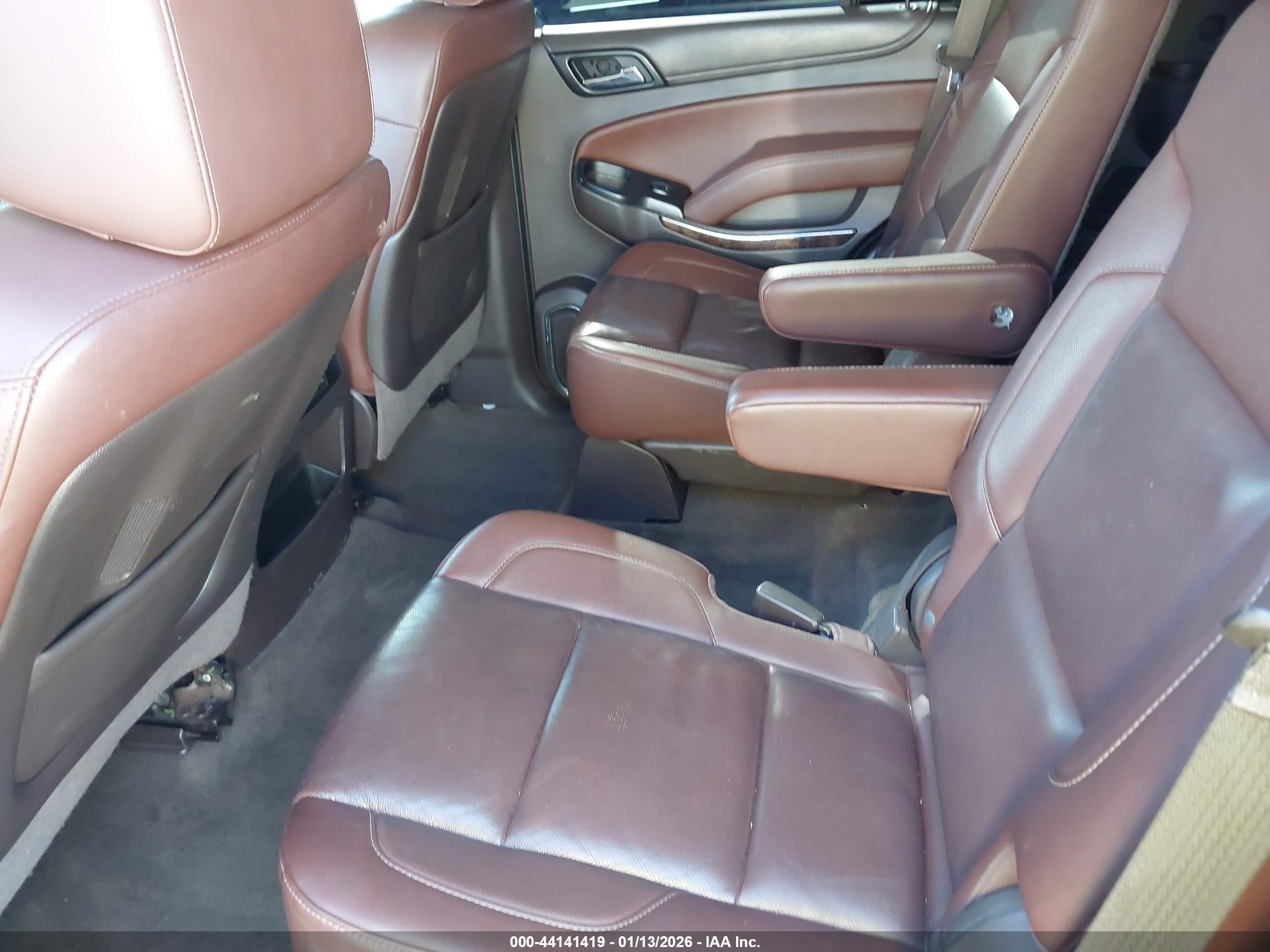CHEVROLET TAHOE image 8