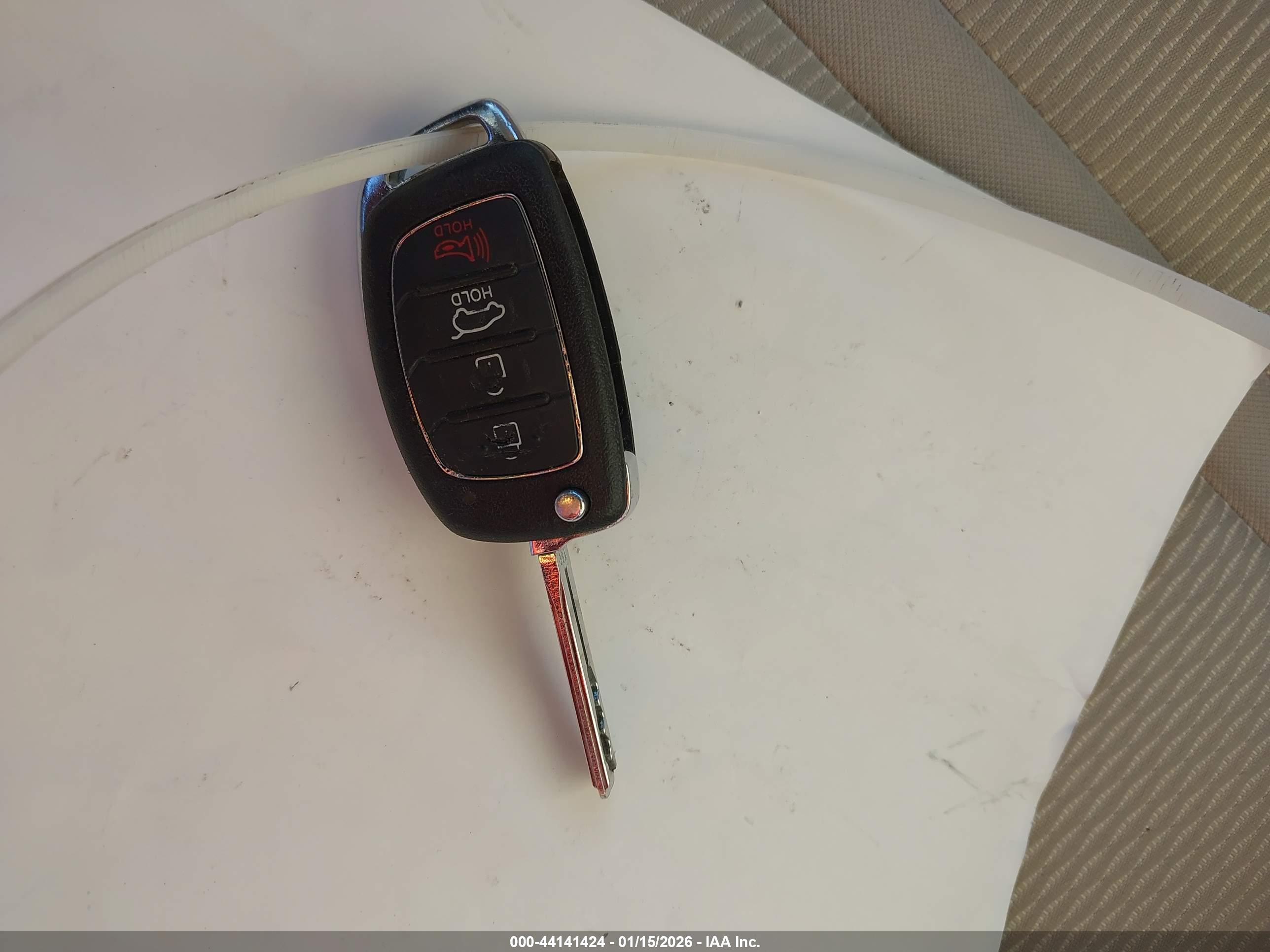 HYUNDAI SONATA image 11