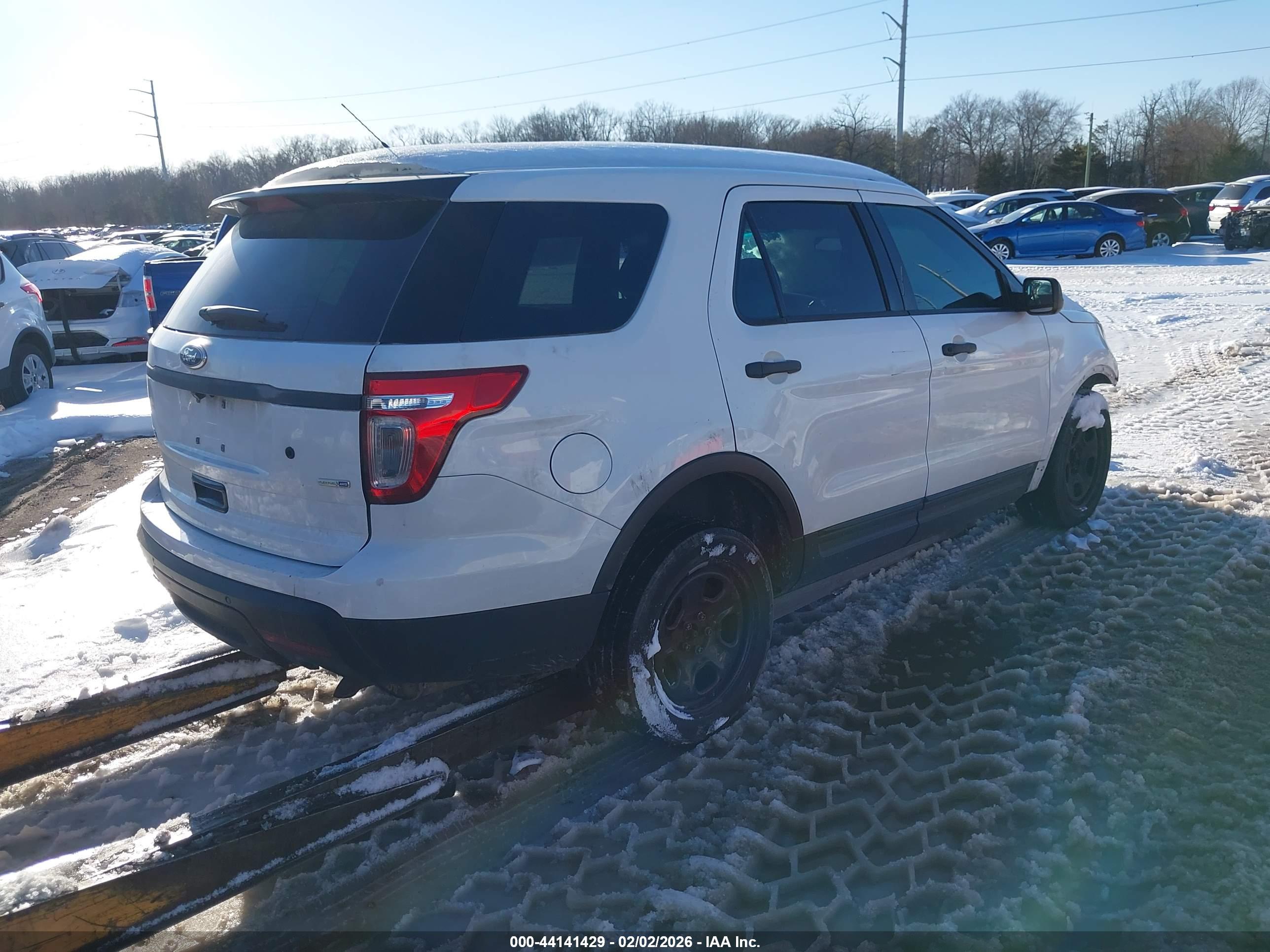 FORD UTILITY image 4