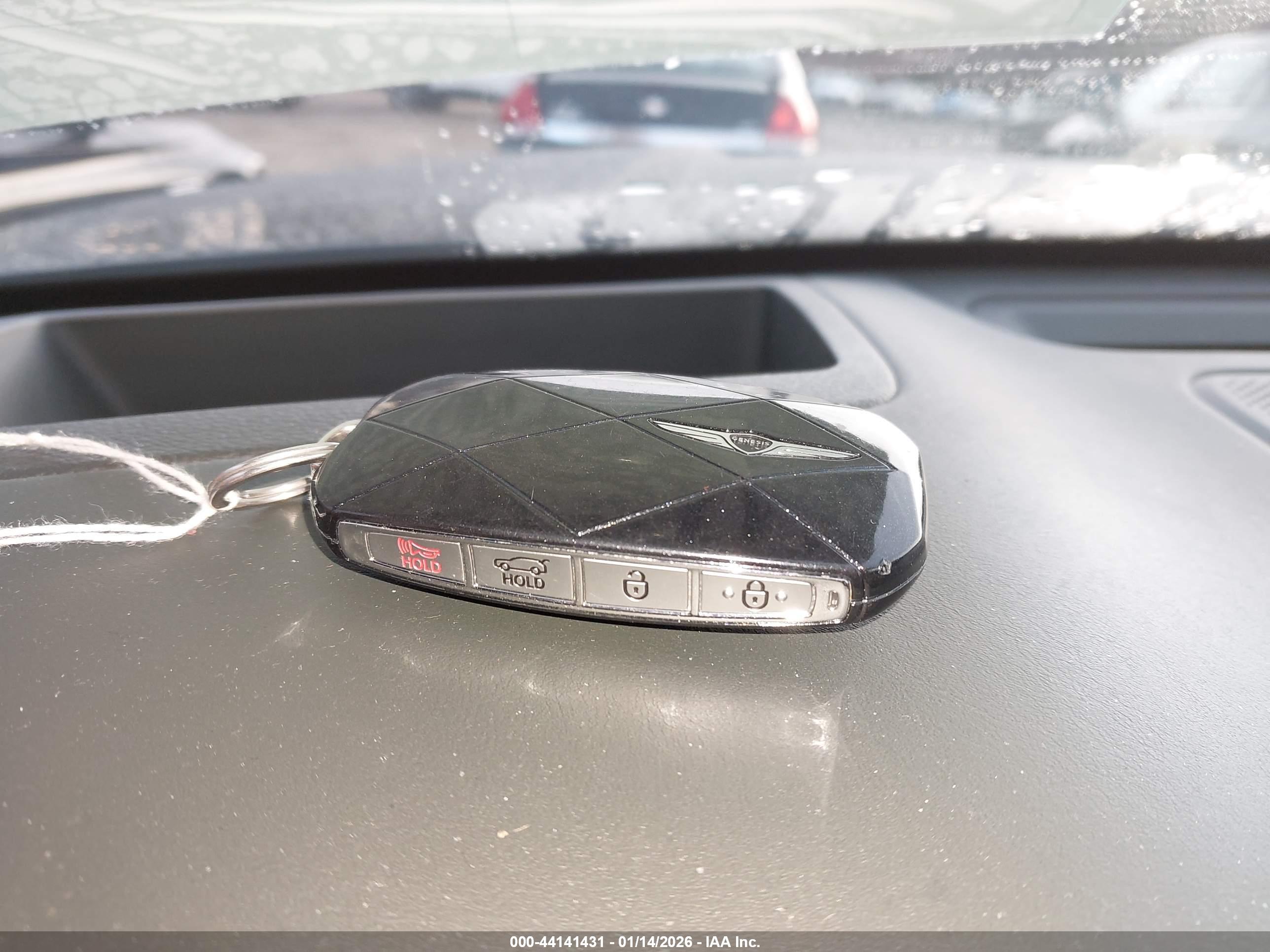 GENESIS GV80 image 11