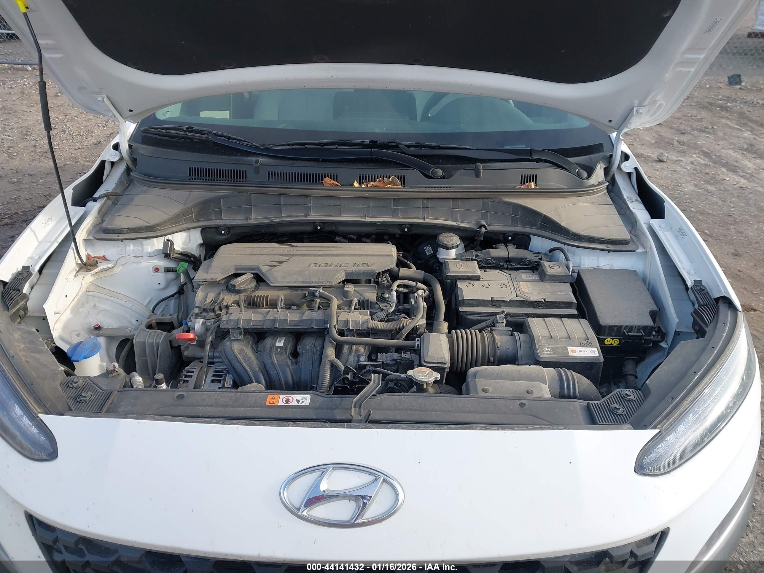 HYUNDAI KONA image 10